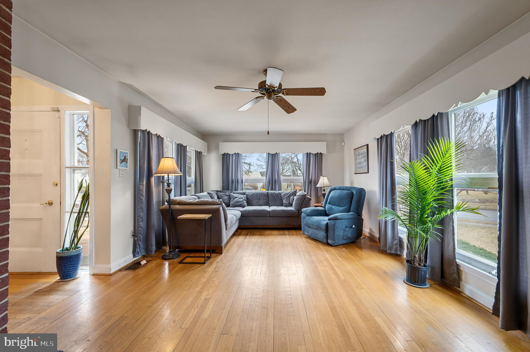 BERKELEY MANOR - Residential