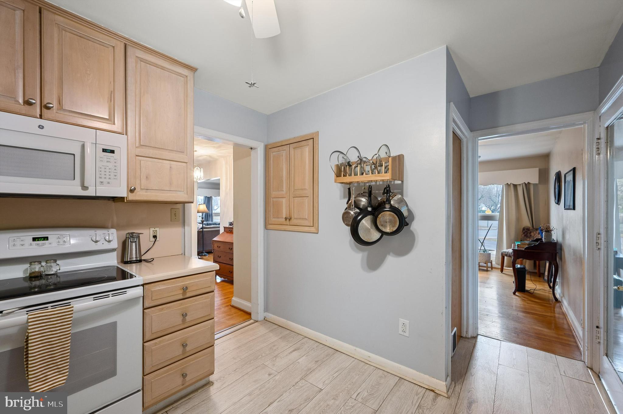 BERKELEY MANOR - Residential