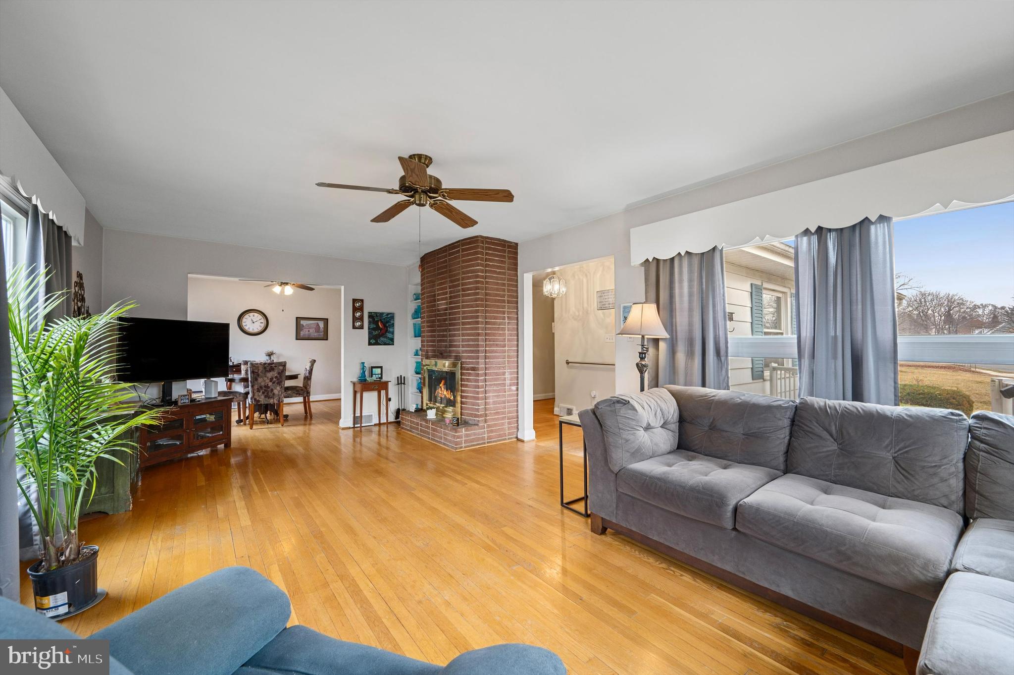 BERKELEY MANOR - Residential