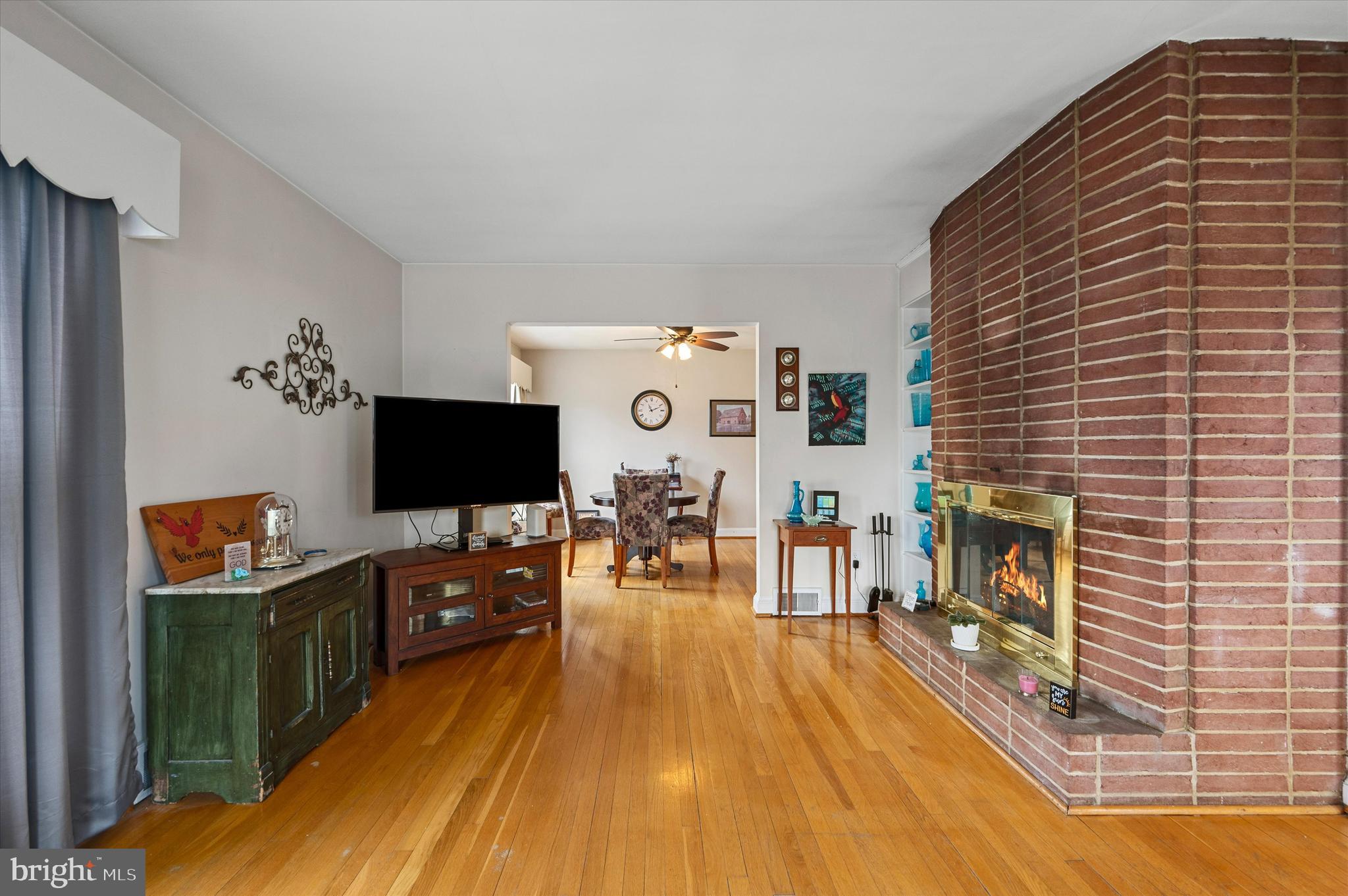 BERKELEY MANOR - Residential