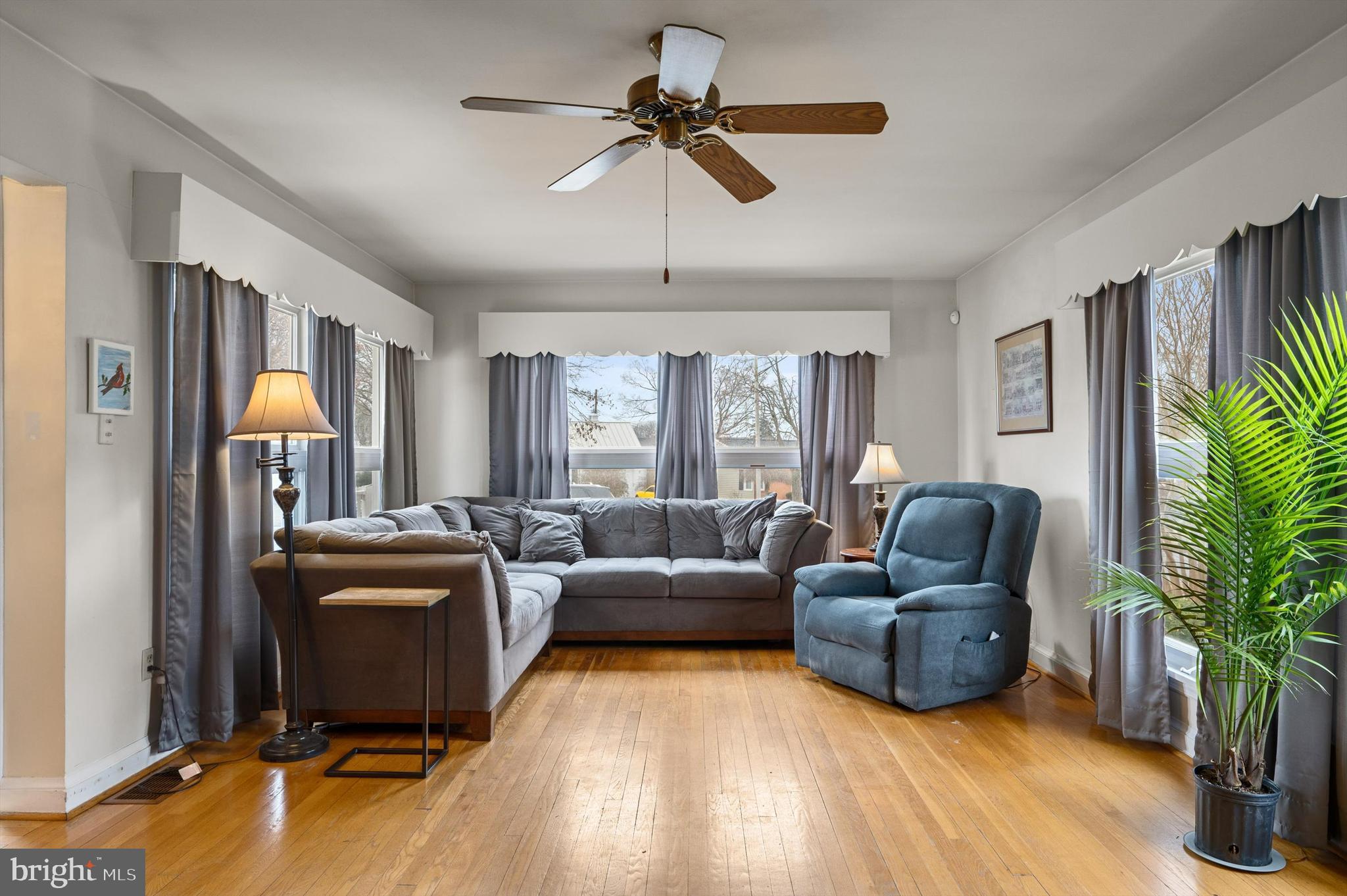 BERKELEY MANOR - Residential