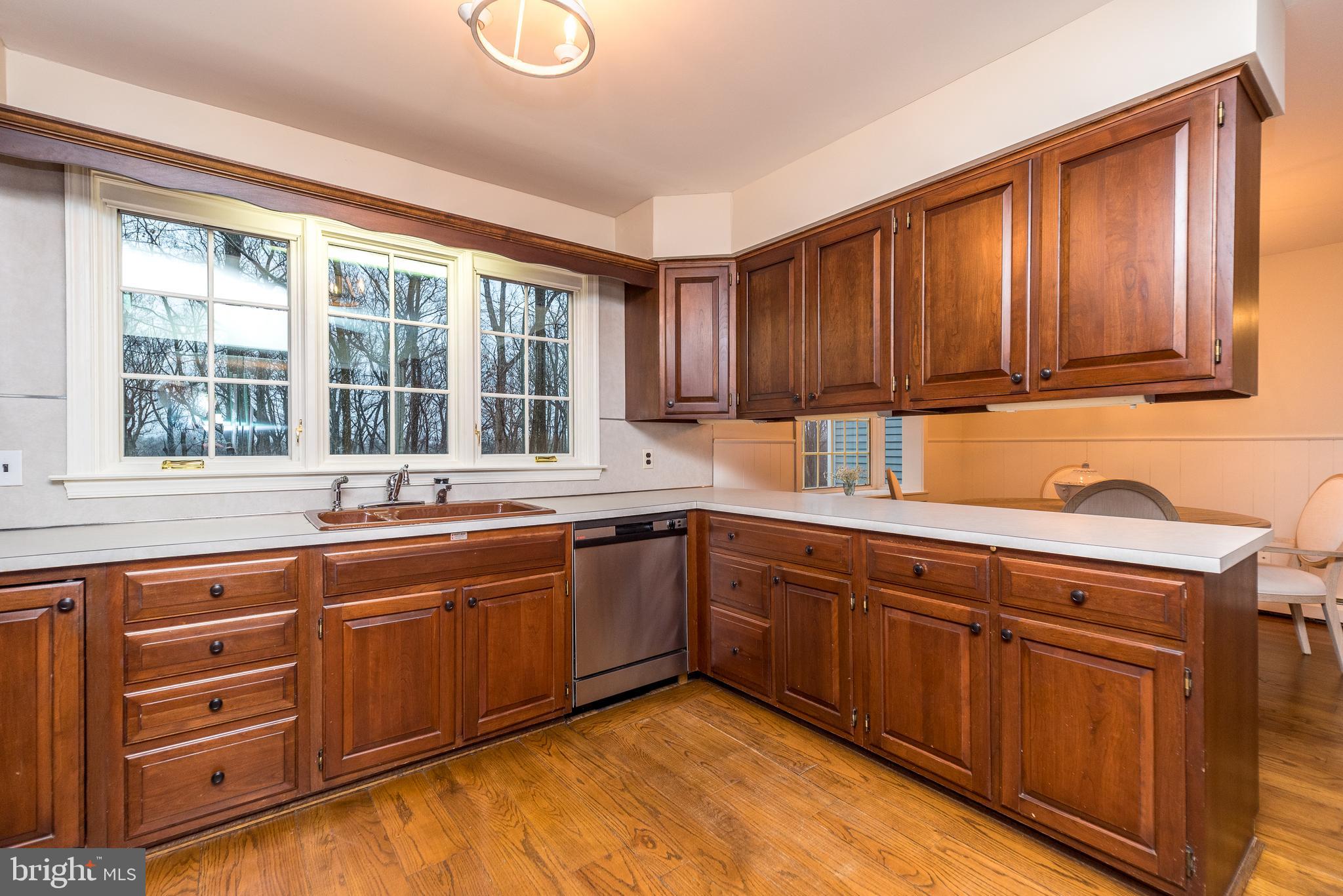 LAUREL RIDGE - Residential