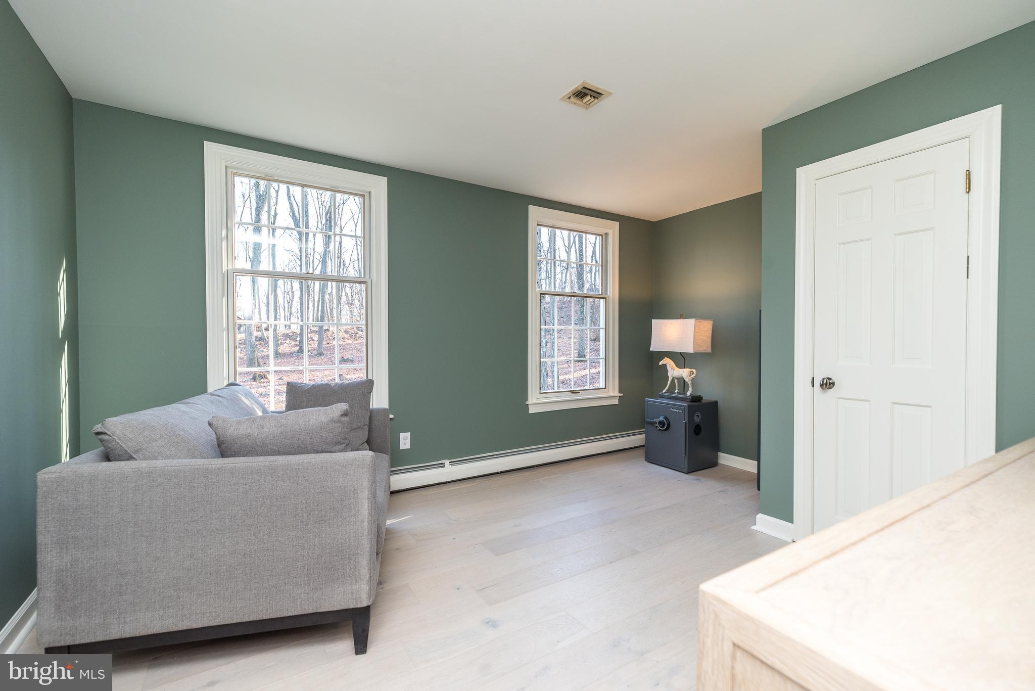 LAUREL RIDGE - Residential