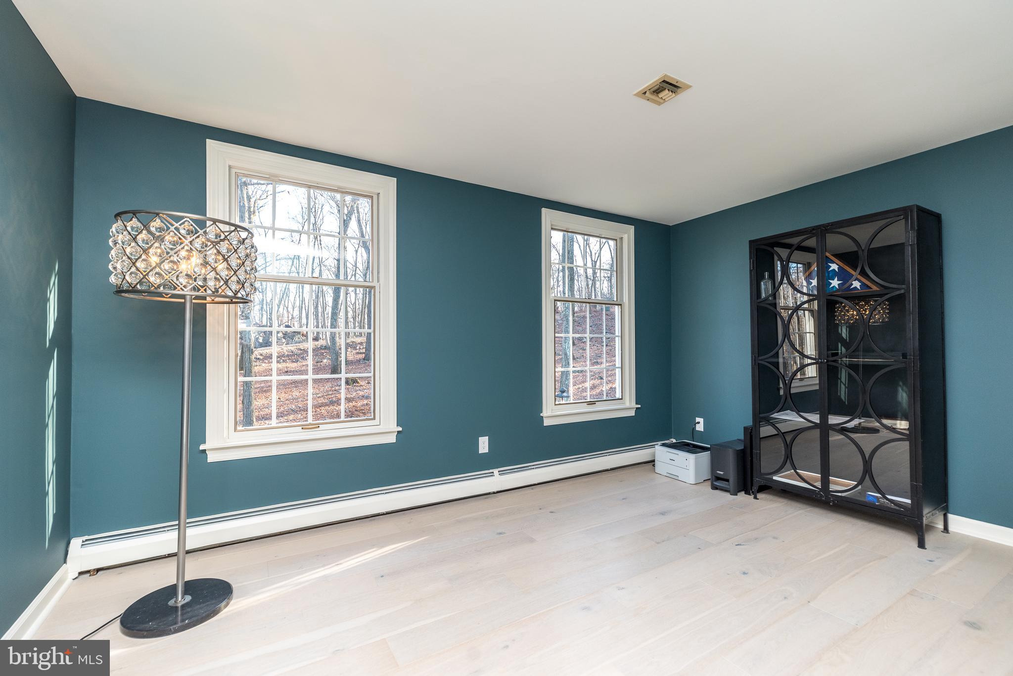 LAUREL RIDGE - Residential