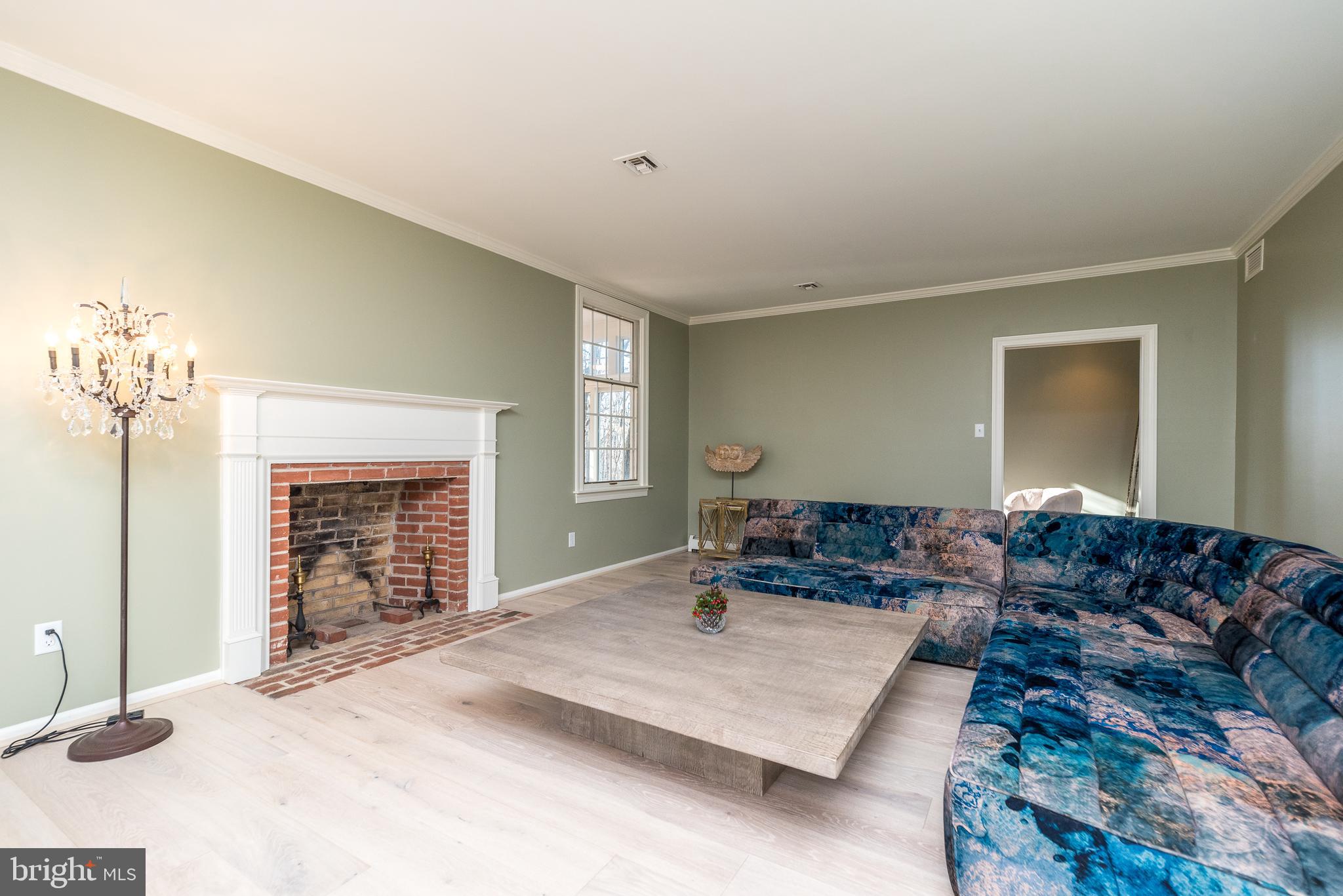 LAUREL RIDGE - Residential