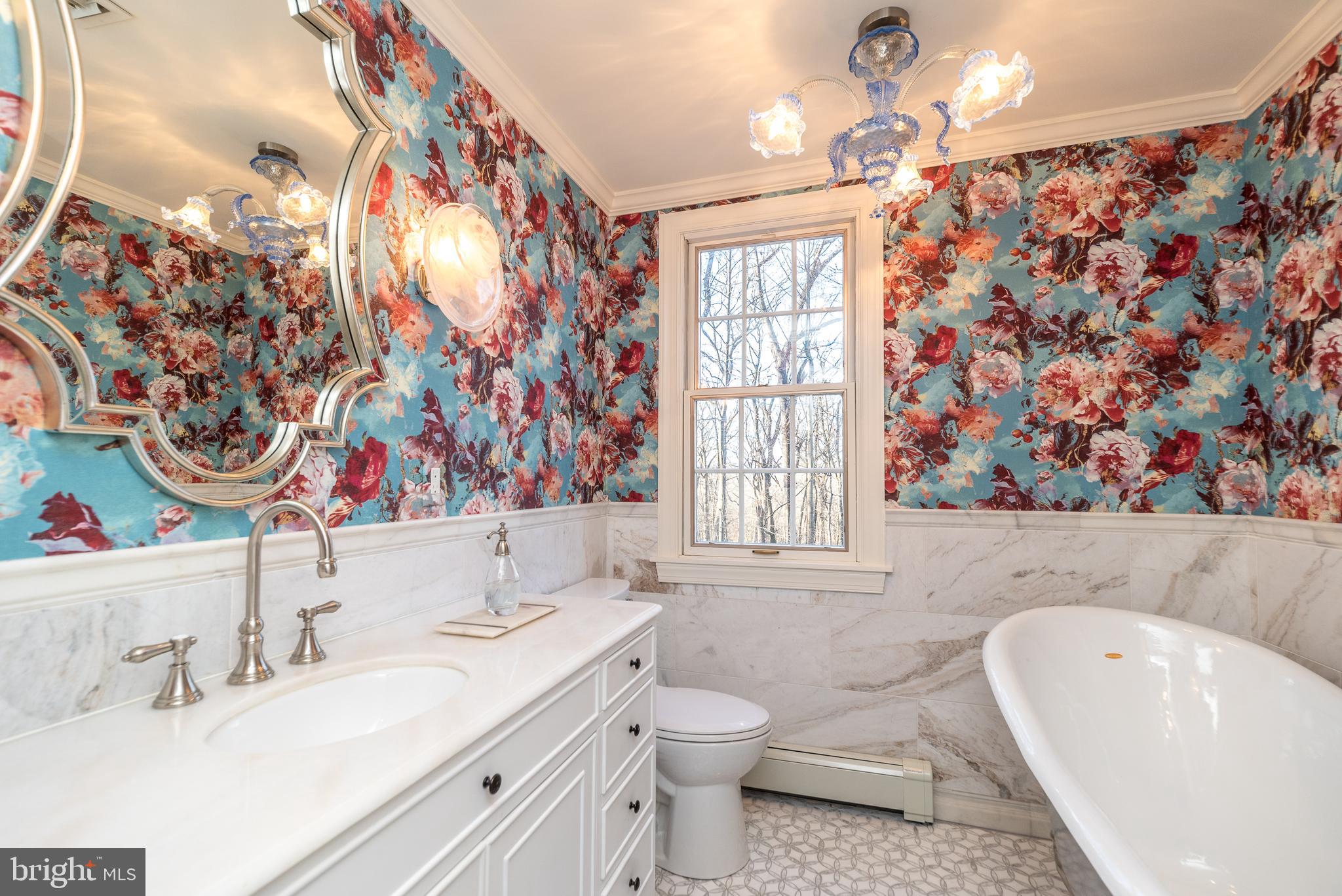 LAUREL RIDGE - Residential