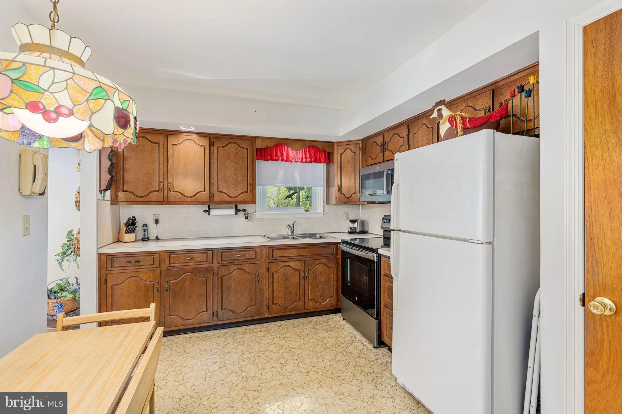 Slatington, Pennsylvania 18080, United States, 3 Bedrooms Bedrooms, ,2 BathroomsBathrooms,Residential,Active,215839