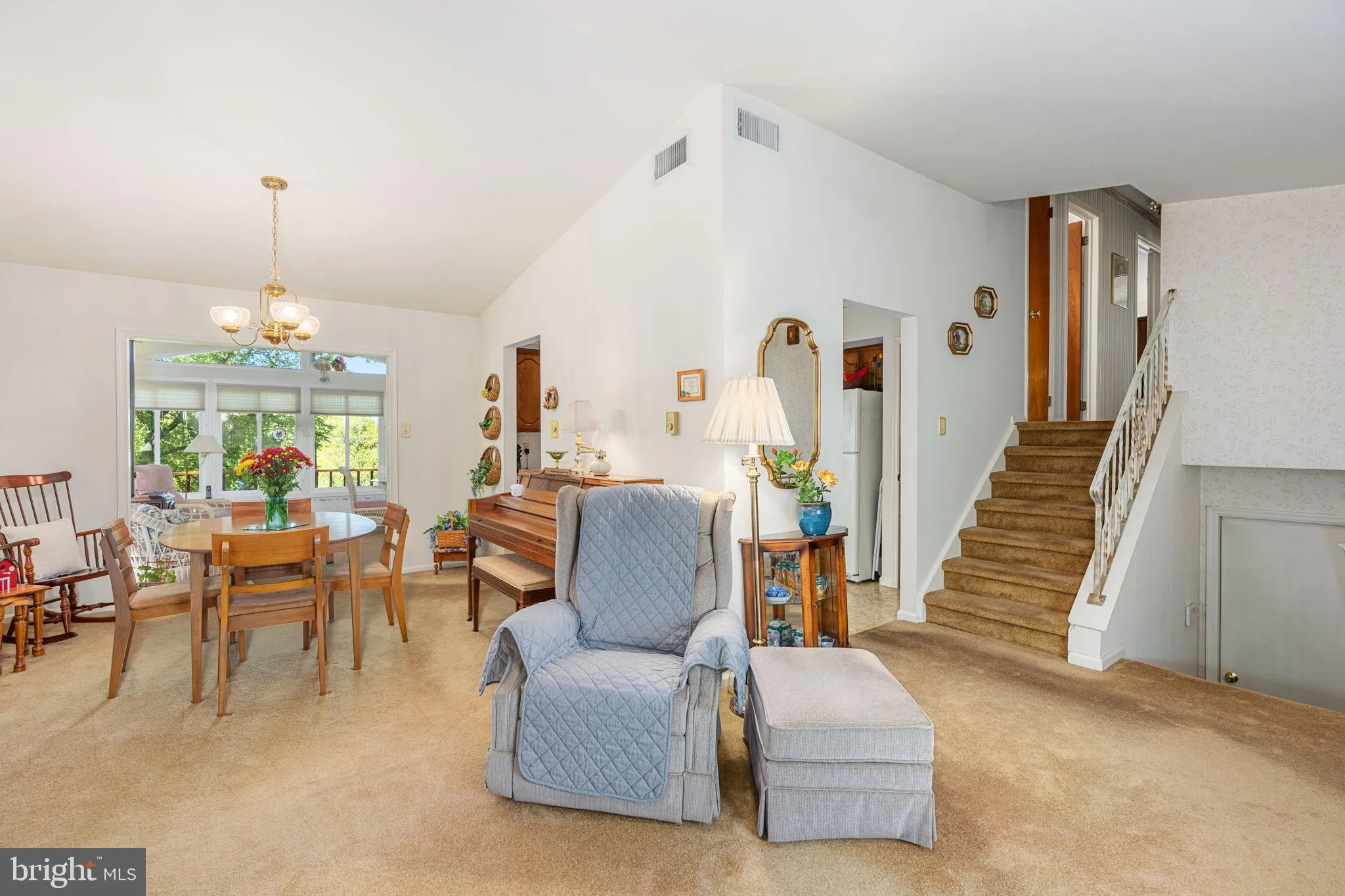 Slatington, Pennsylvania 18080, United States, 3 Bedrooms Bedrooms, ,2 BathroomsBathrooms,Residential,Active,215839