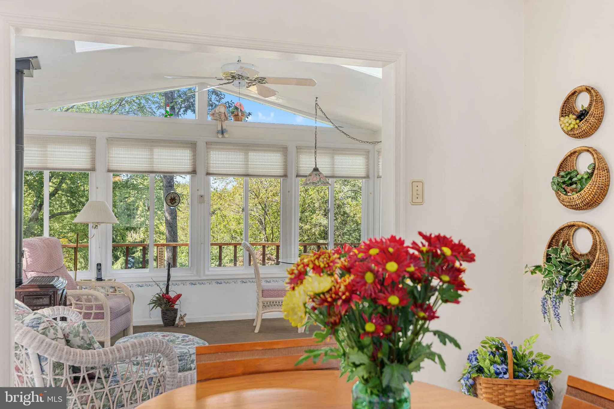 Slatington, Pennsylvania 18080, United States, 3 Bedrooms Bedrooms, ,2 BathroomsBathrooms,Residential,Active,215839