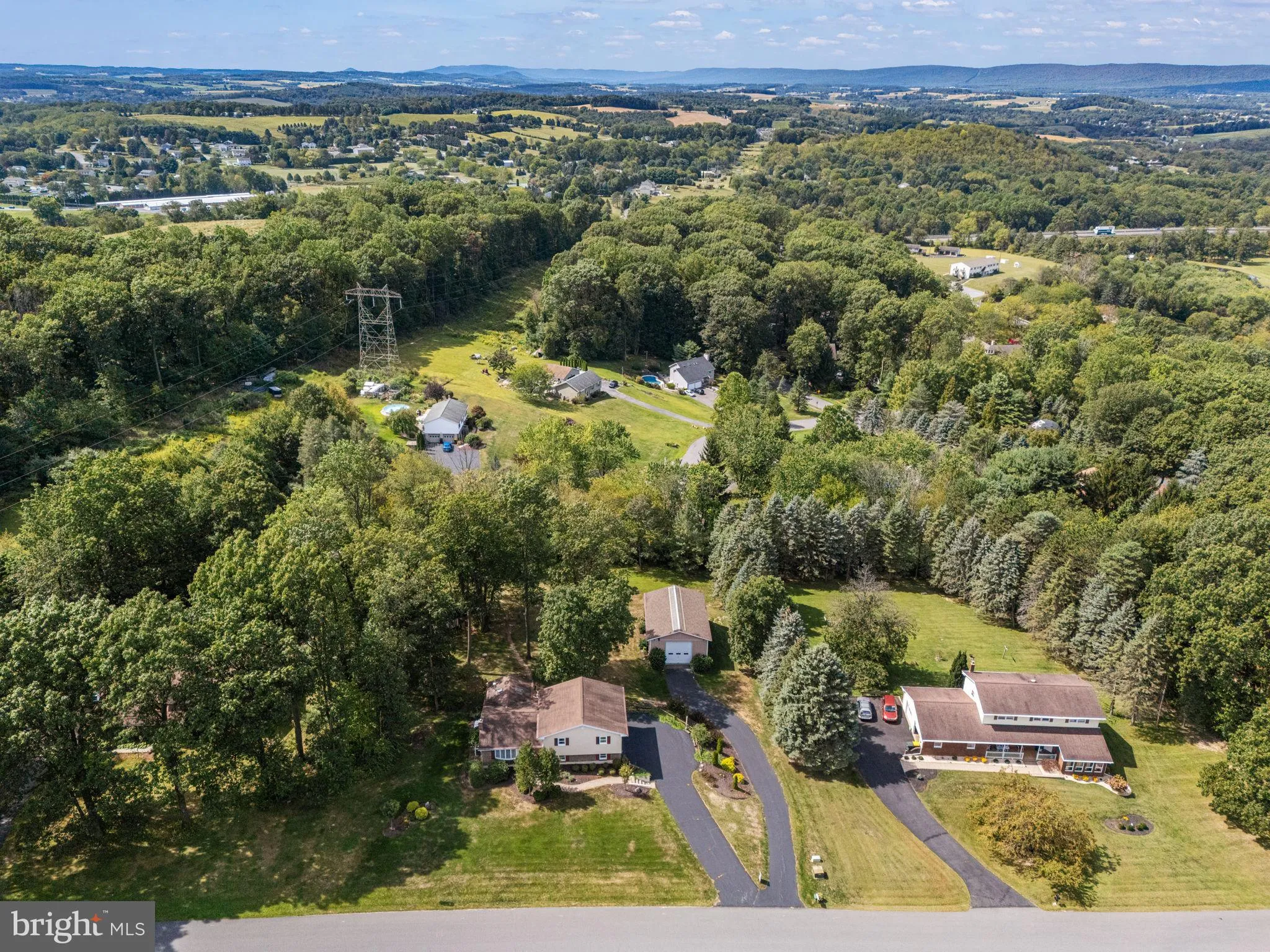 Slatington, Pennsylvania 18080, United States, 3 Bedrooms Bedrooms, ,2 BathroomsBathrooms,Residential,Active,215839