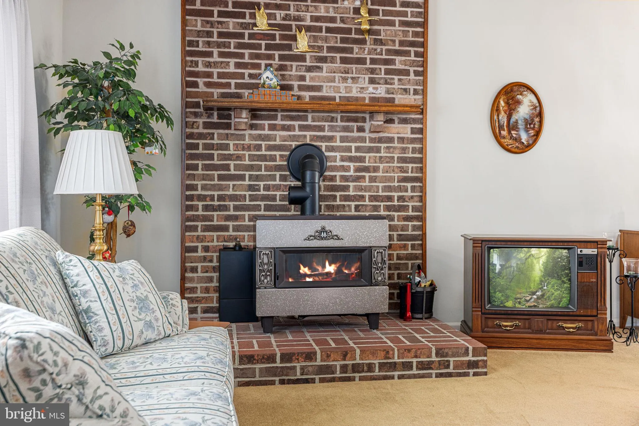 Slatington, Pennsylvania 18080, United States, 3 Bedrooms Bedrooms, ,2 BathroomsBathrooms,Residential,Active,215839