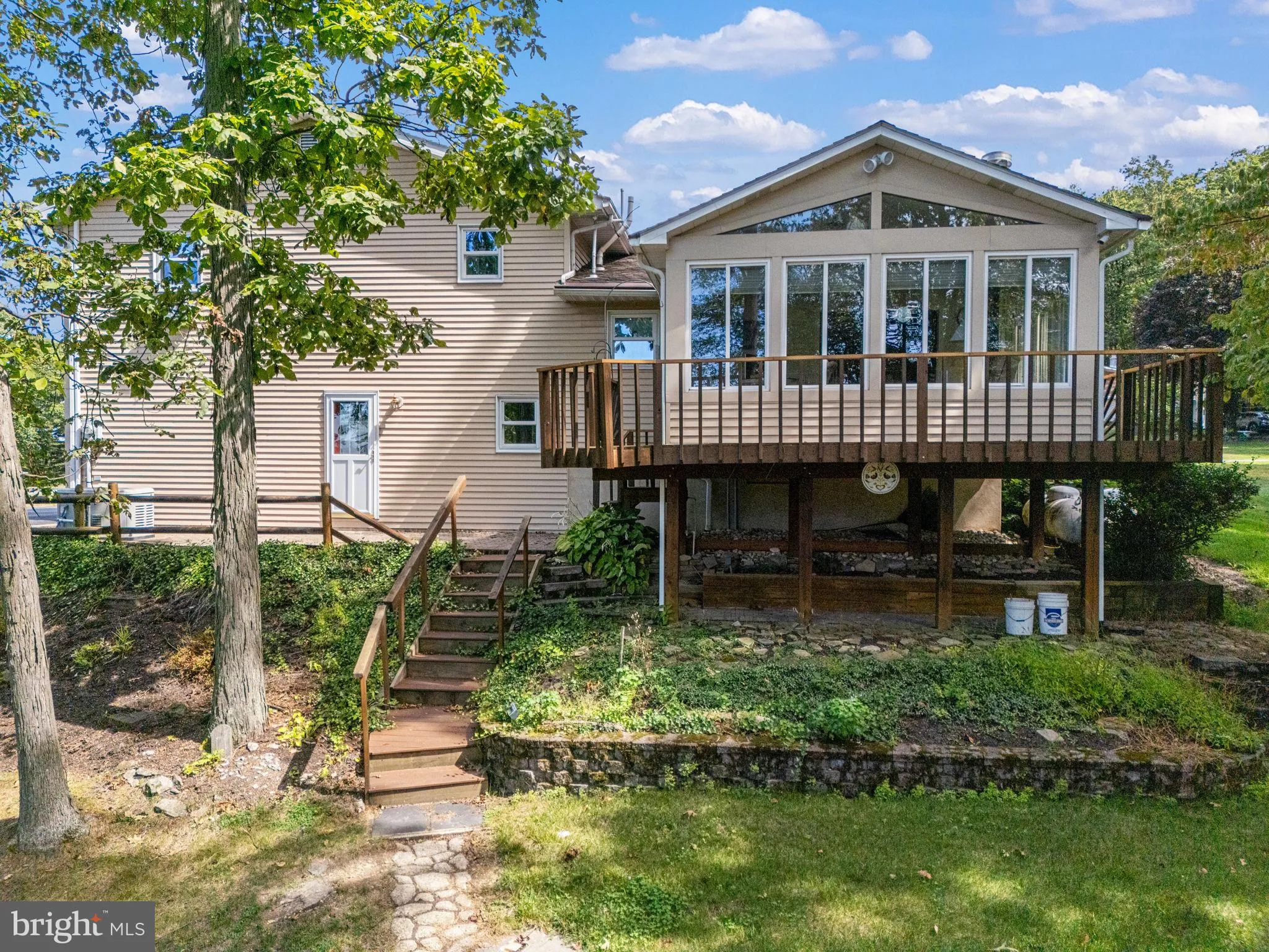 Slatington, Pennsylvania 18080, United States, 3 Bedrooms Bedrooms, ,2 BathroomsBathrooms,Residential,Active,215839