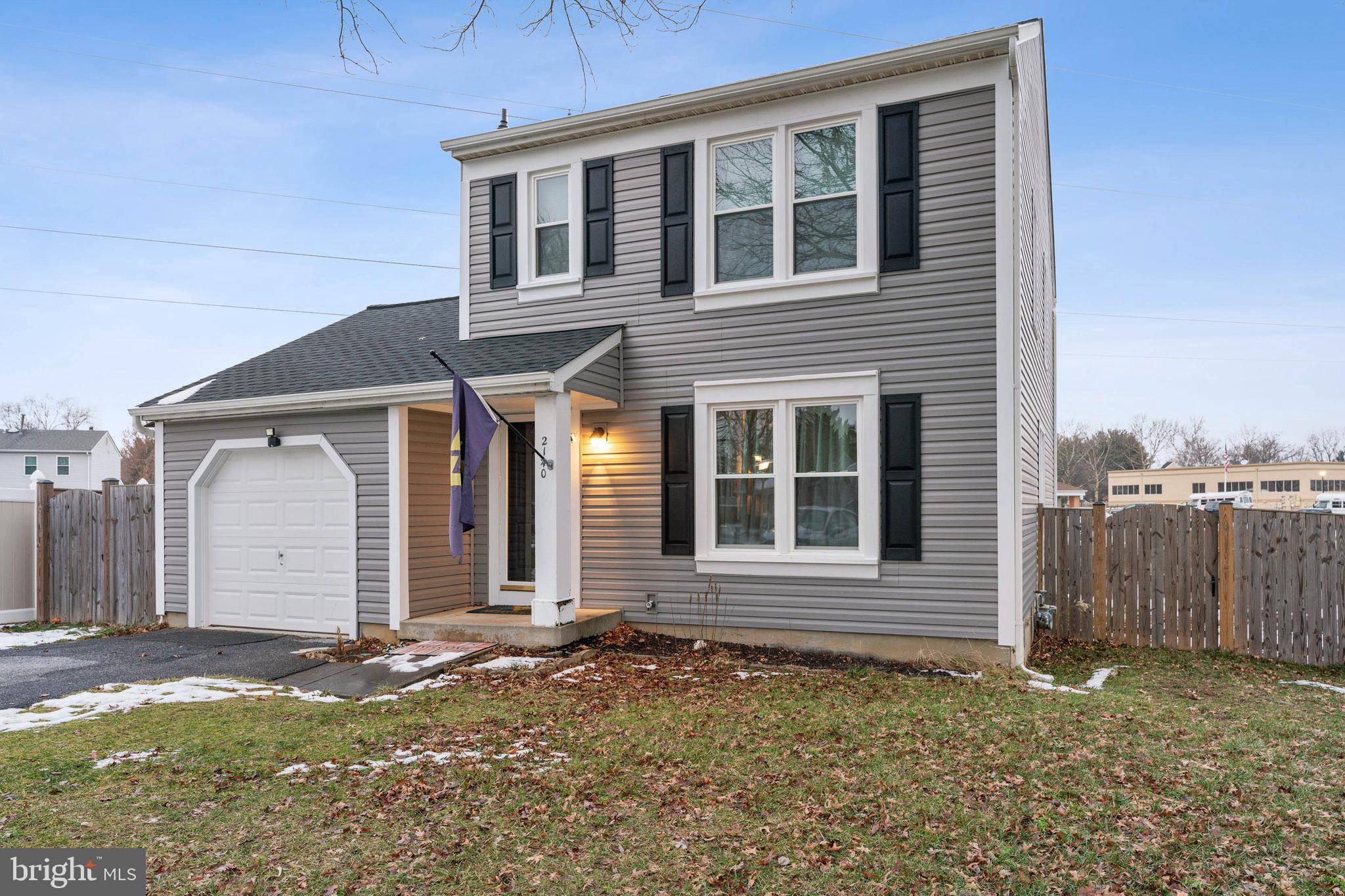 OLD FARM STATION - Residential