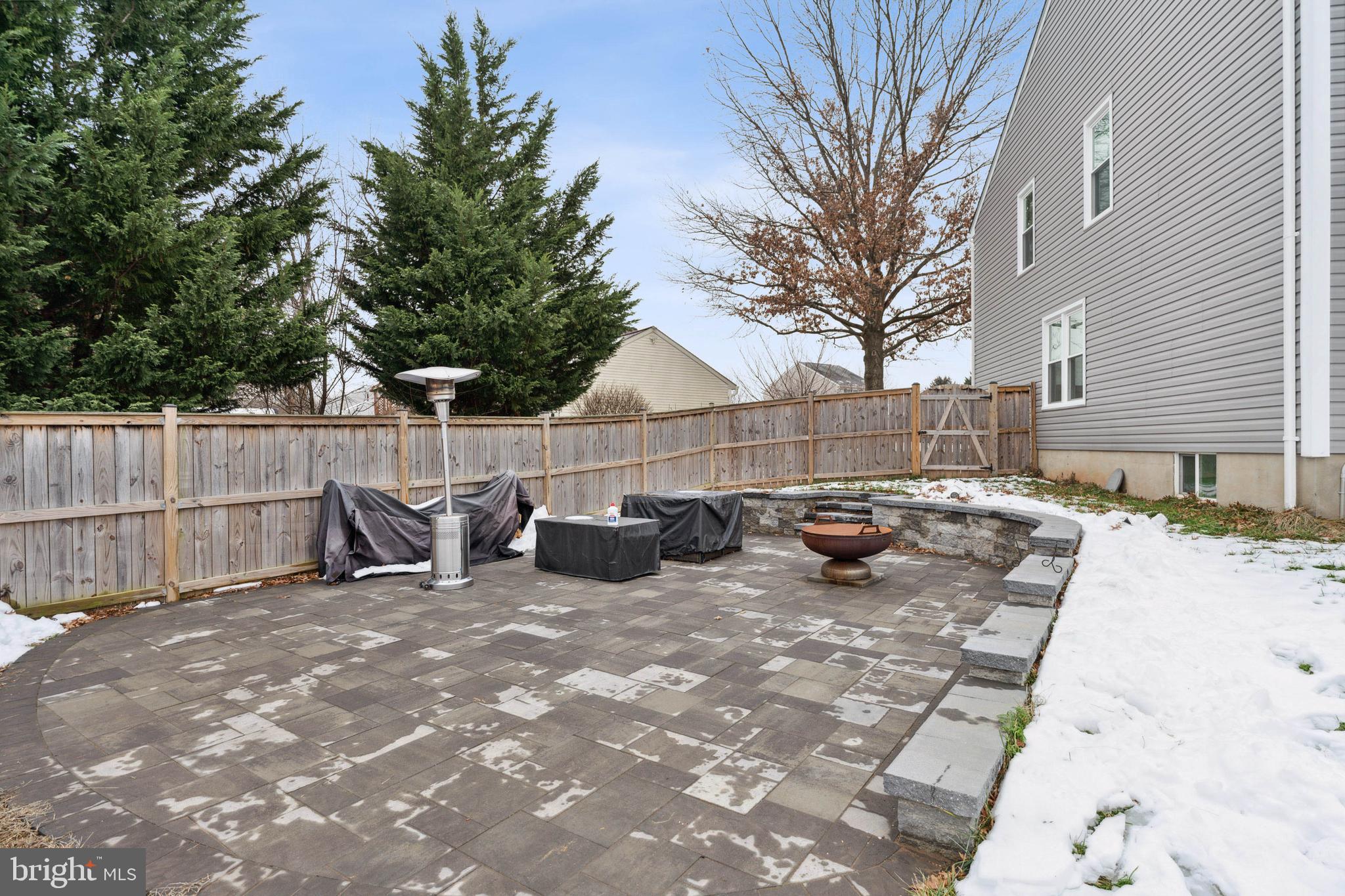 OLD FARM STATION - Residential