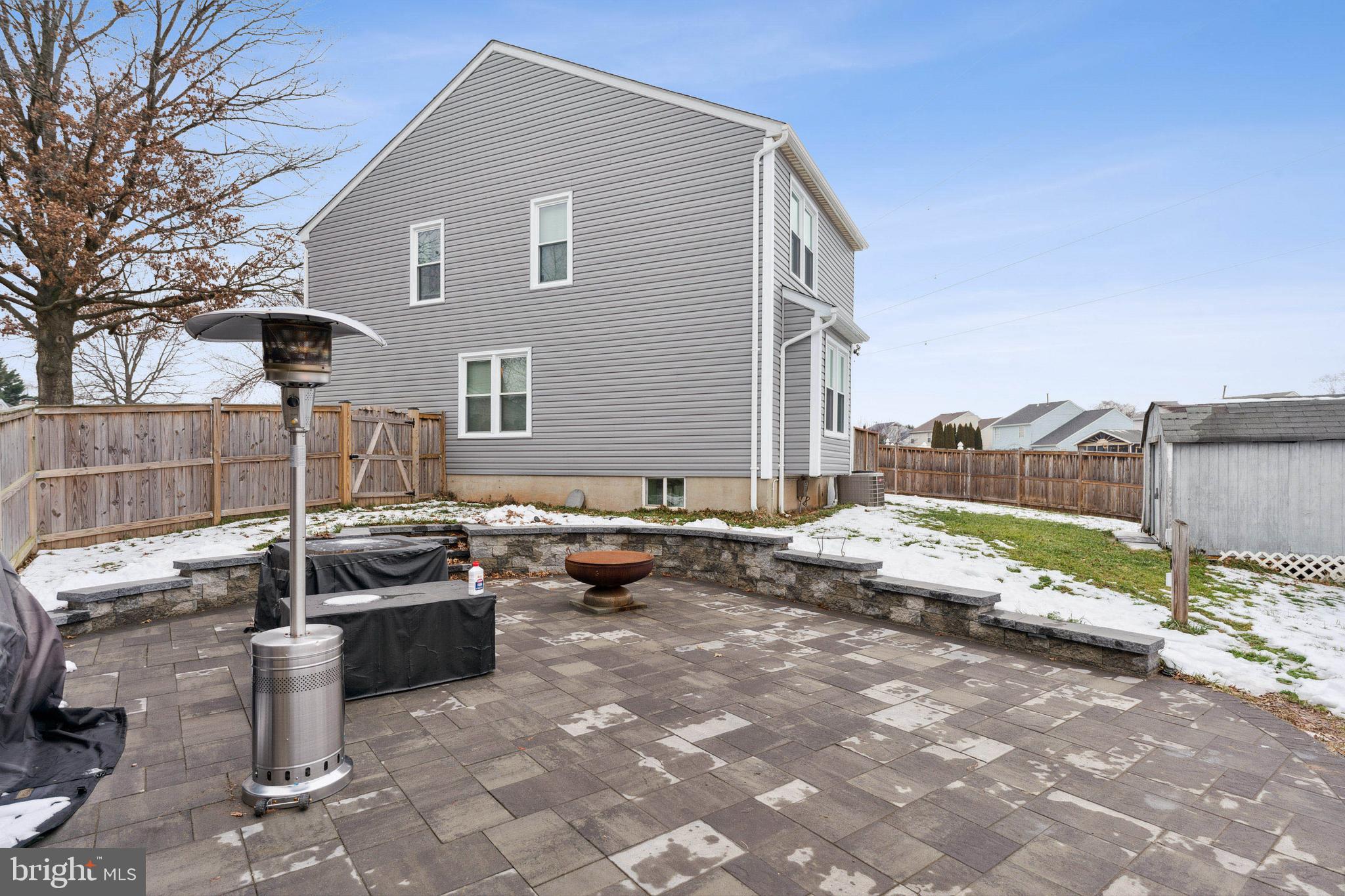 OLD FARM STATION - Residential