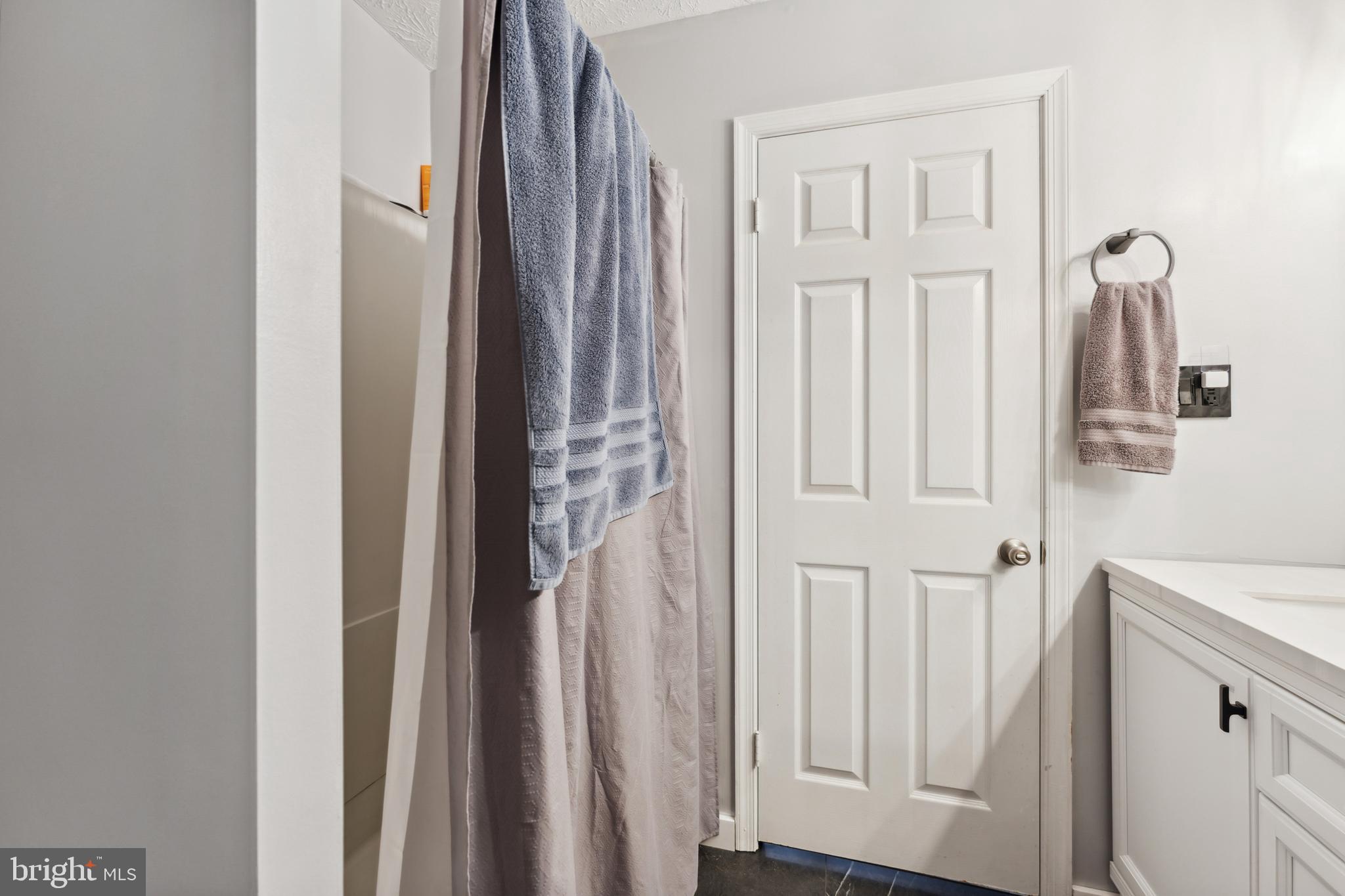 OLD FARM STATION - Residential