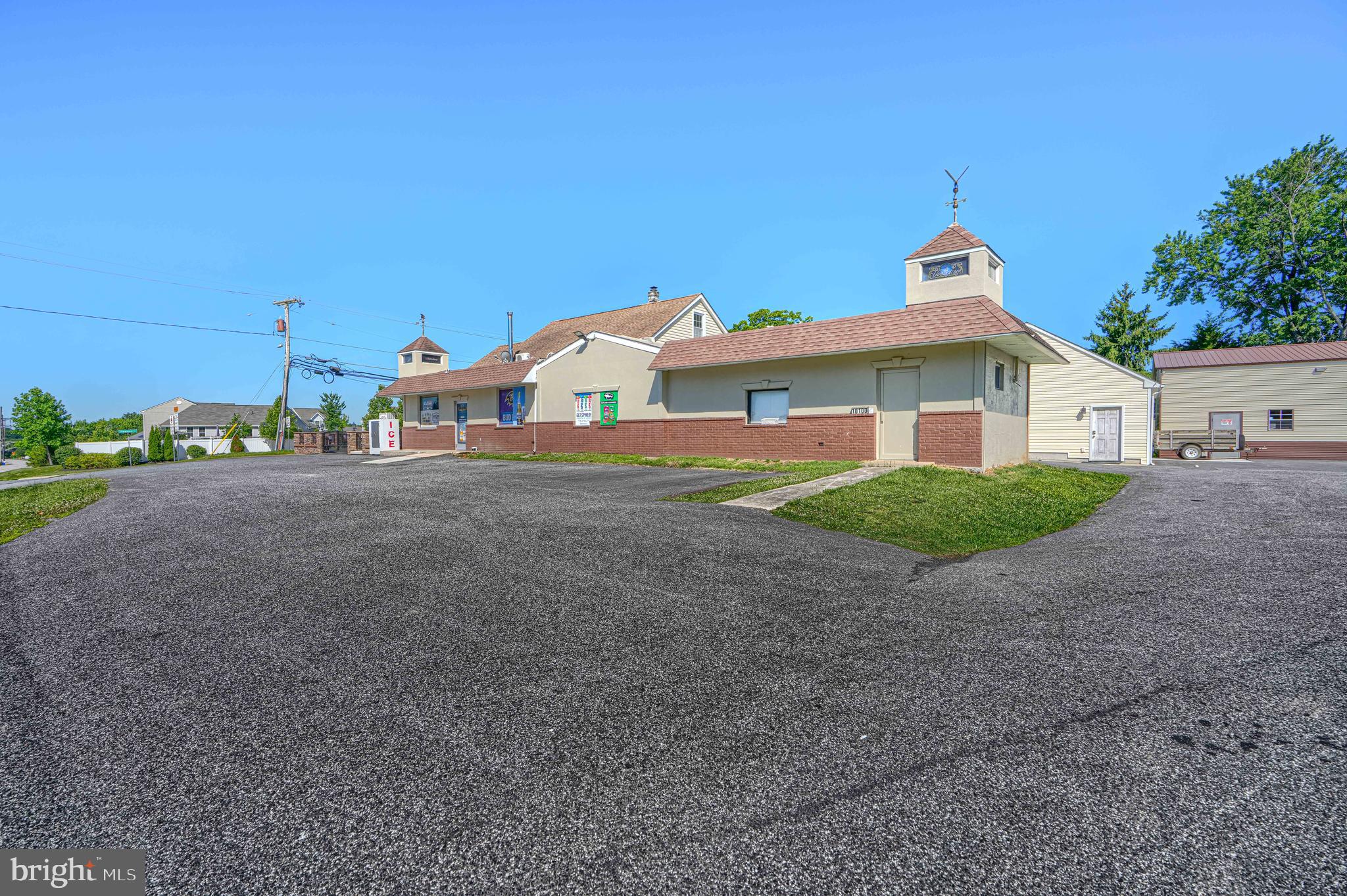 10100 BIRD RIVER ROAD