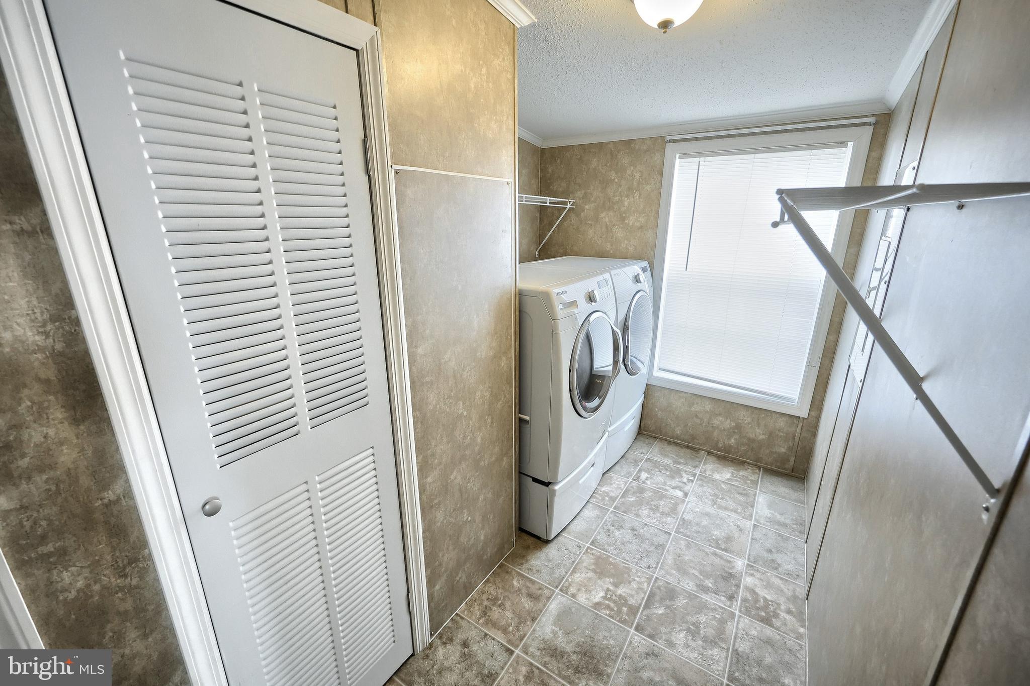 EAGLE VIEW - Residential