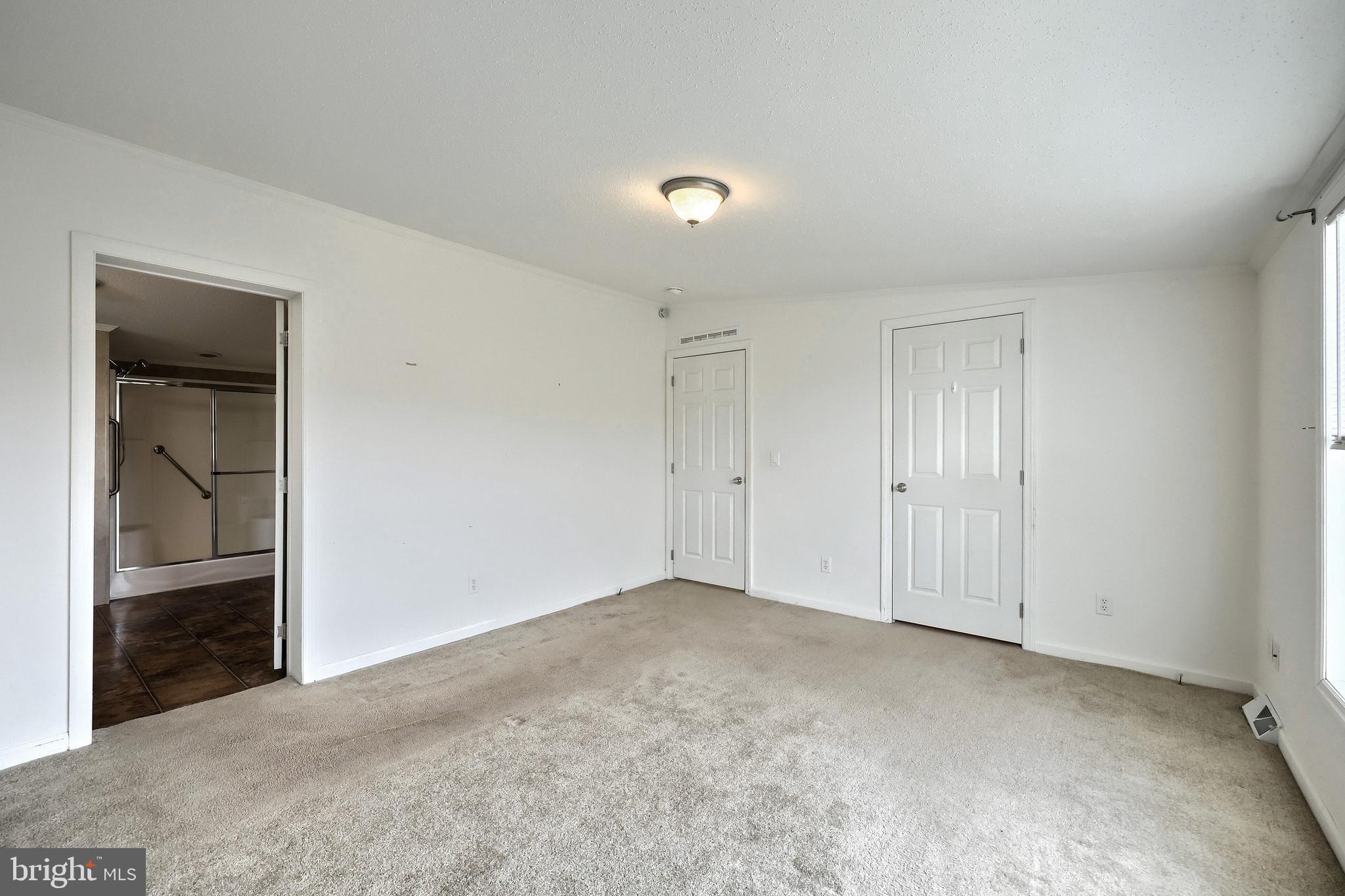 EAGLE VIEW - Residential