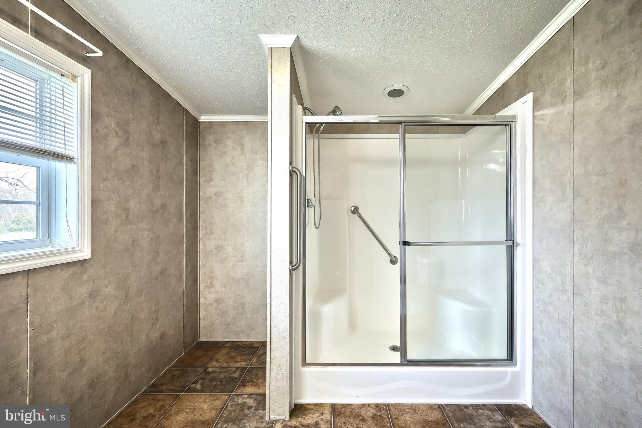 EAGLE VIEW - Residential