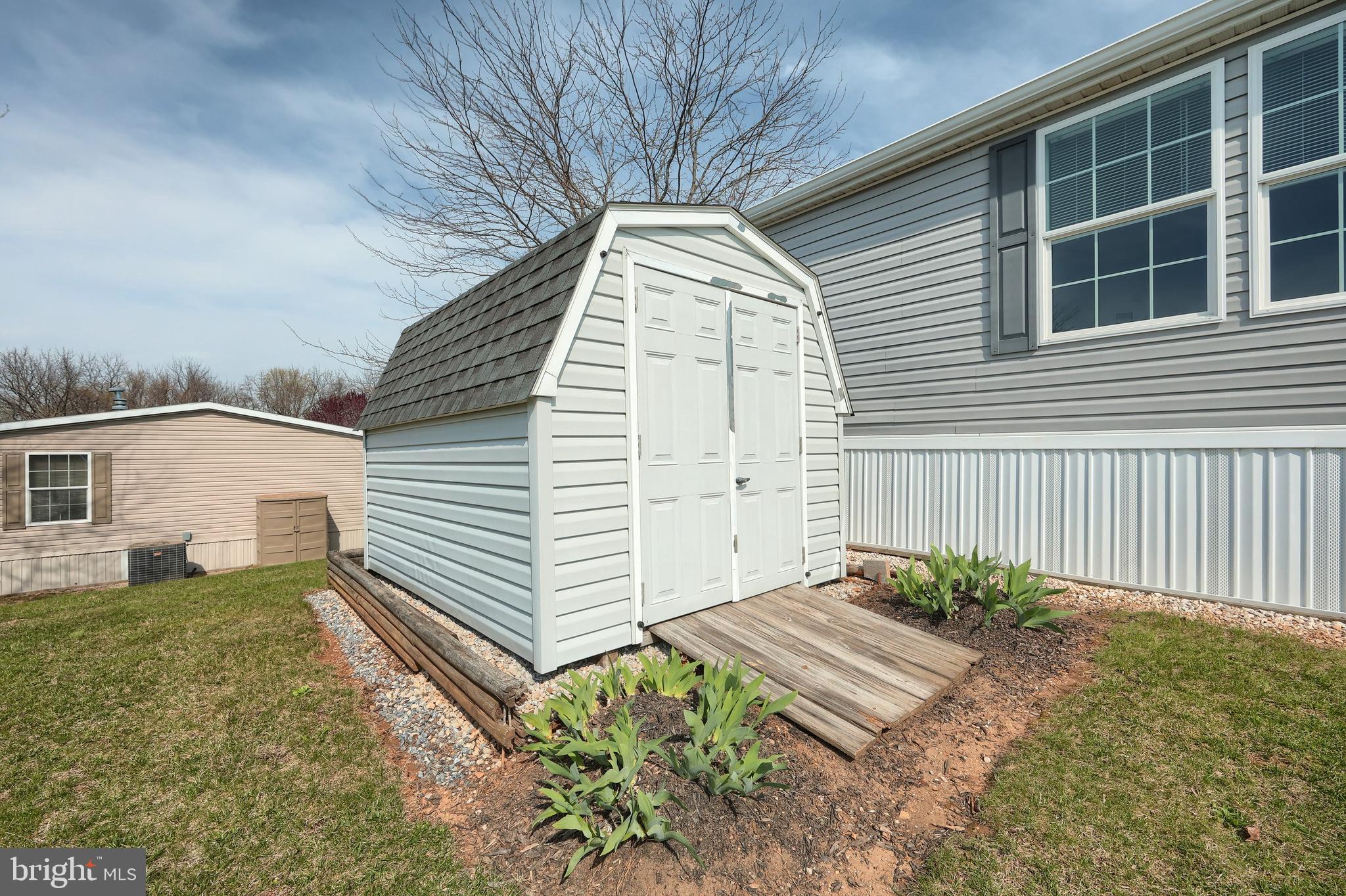 EAGLE VIEW - Residential