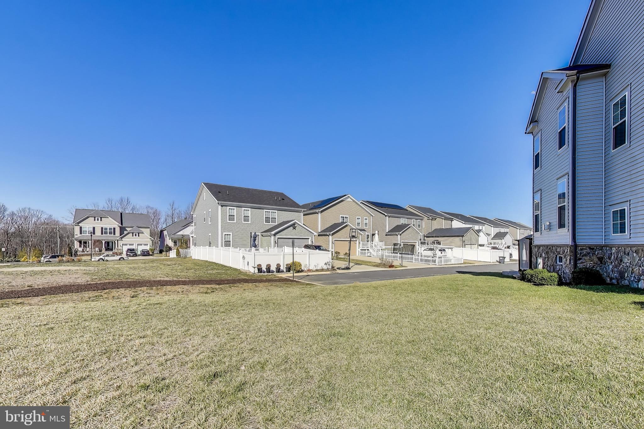 EMBREY MILL - Residential