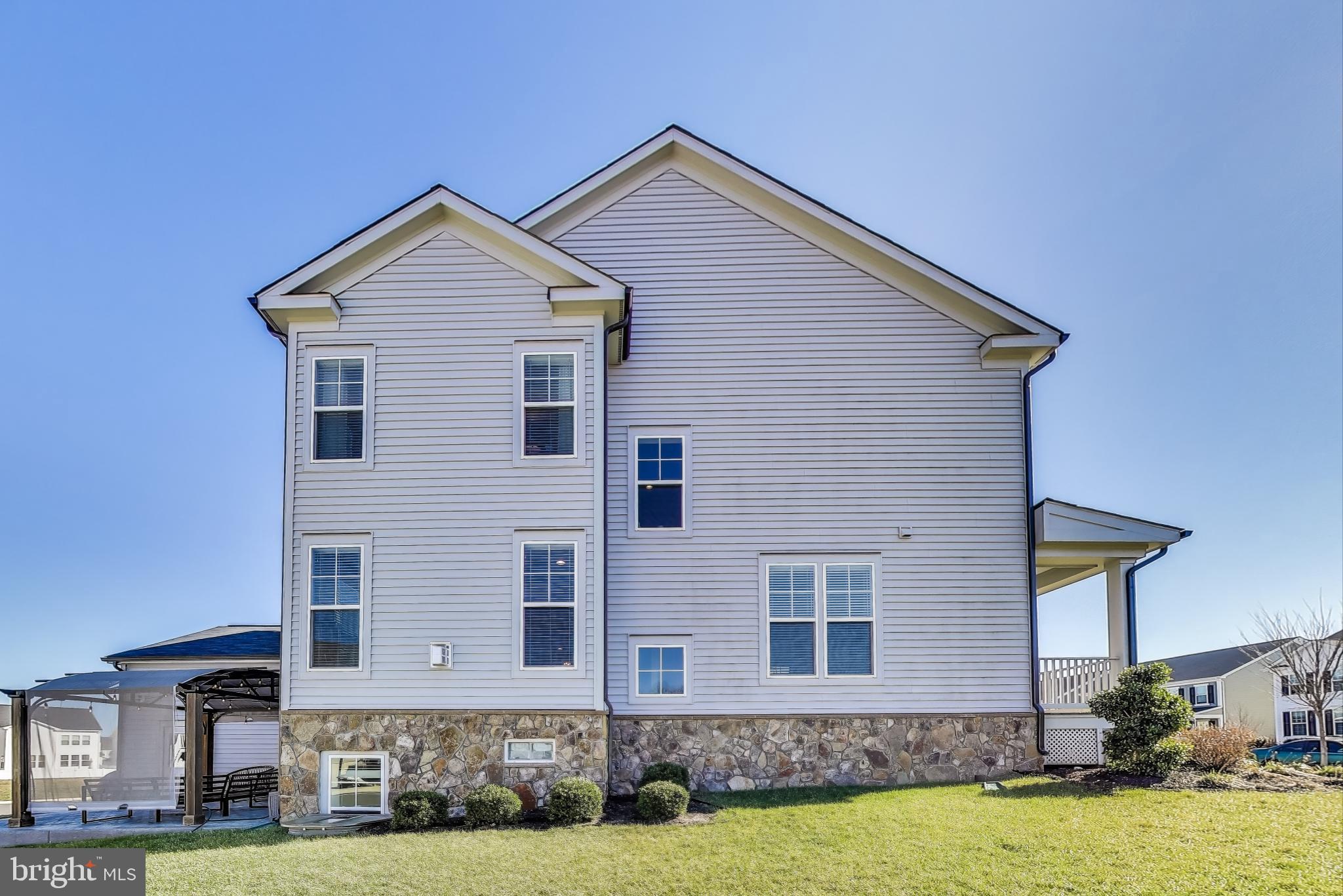 EMBREY MILL - Residential