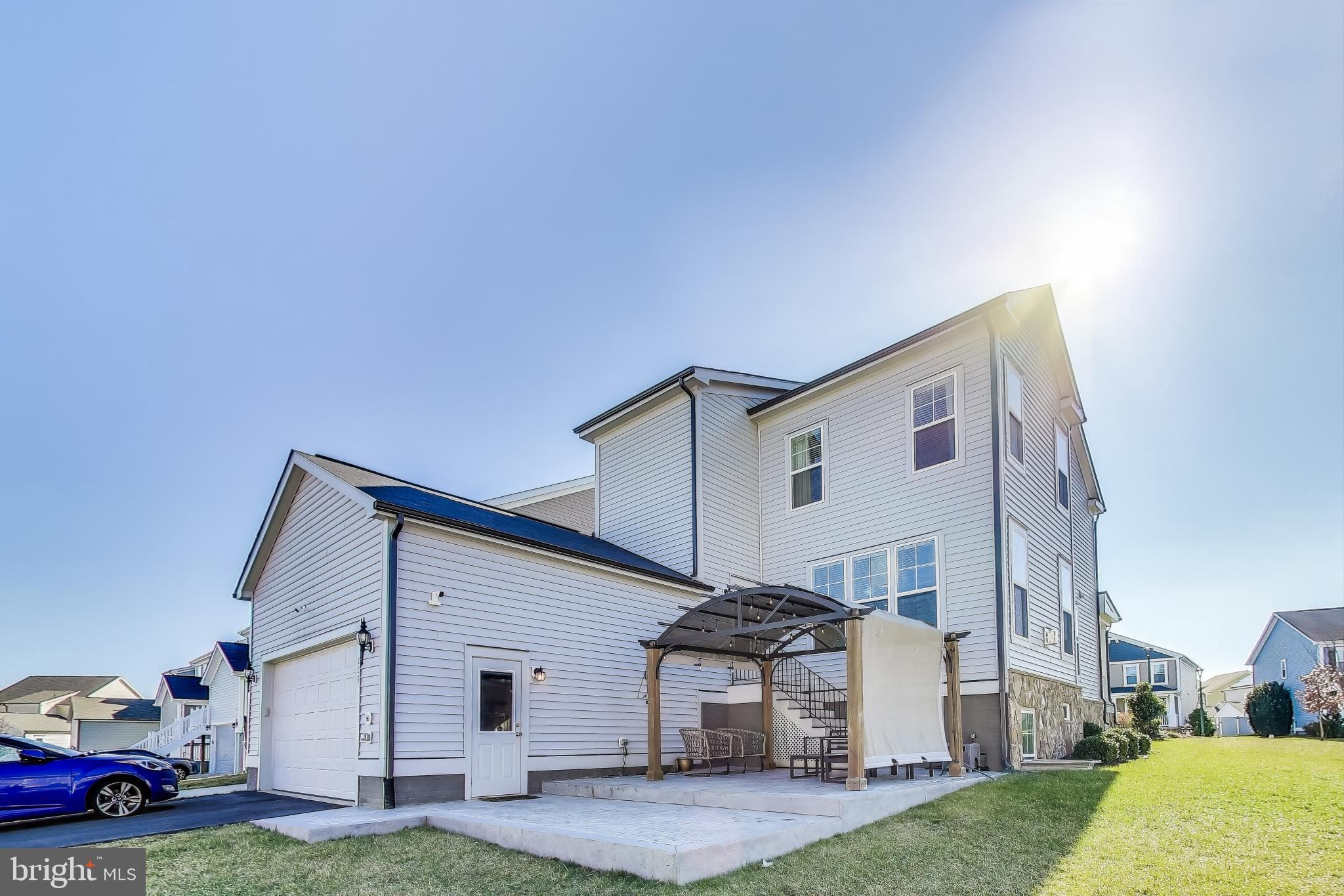 EMBREY MILL - Residential