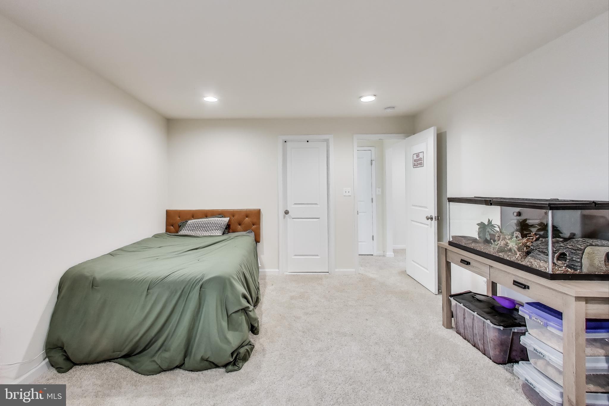 EMBREY MILL - Residential