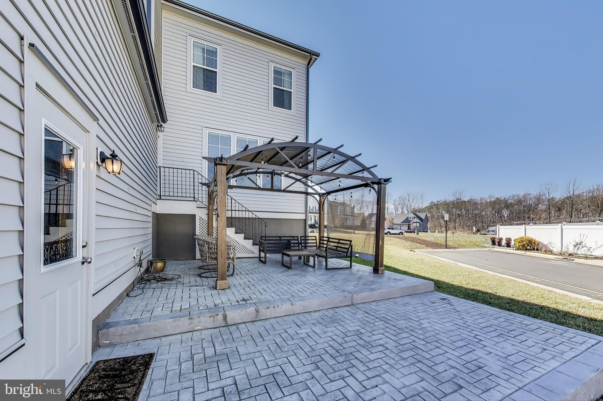 EMBREY MILL - Residential