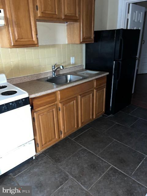 WEST PHILADELPHIA - Residential Lease