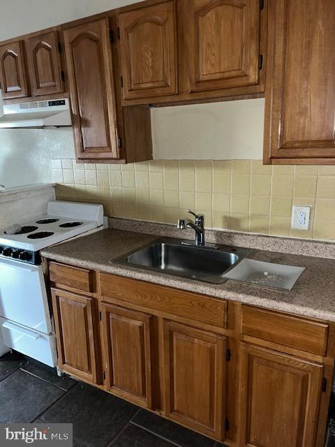 WEST PHILADELPHIA - Residential Lease