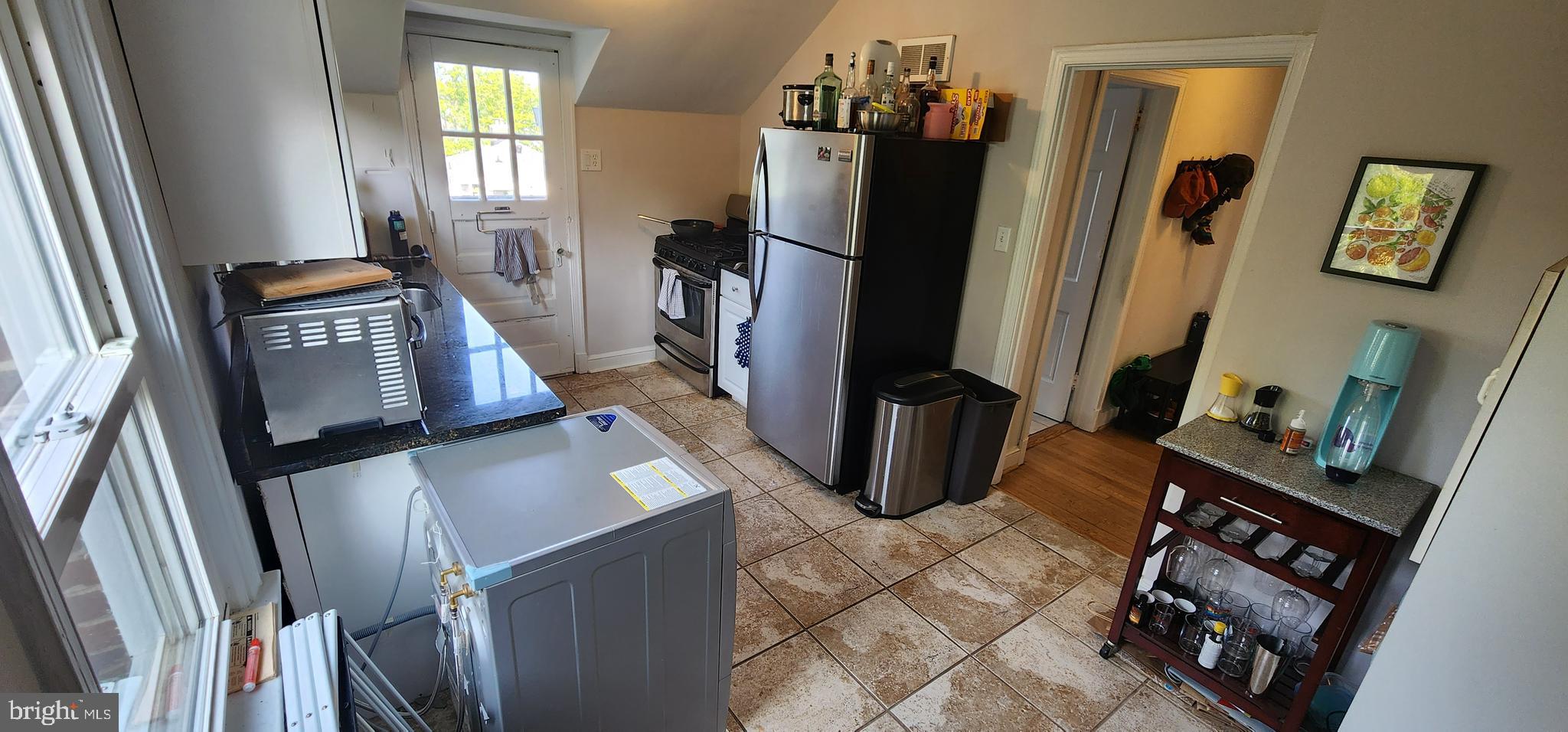 1227 N UTAH STREET 1