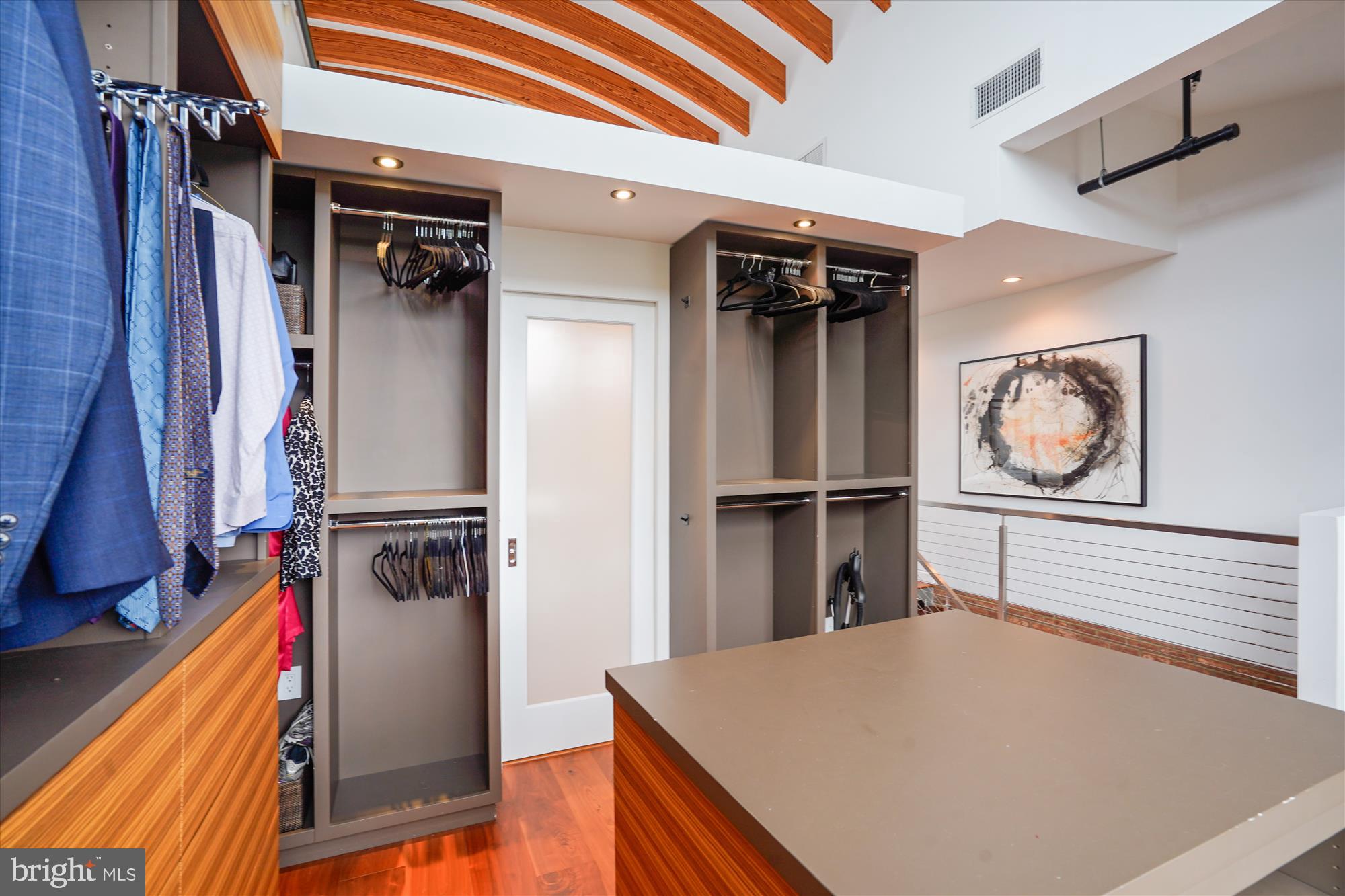 DEL RAY - Residential