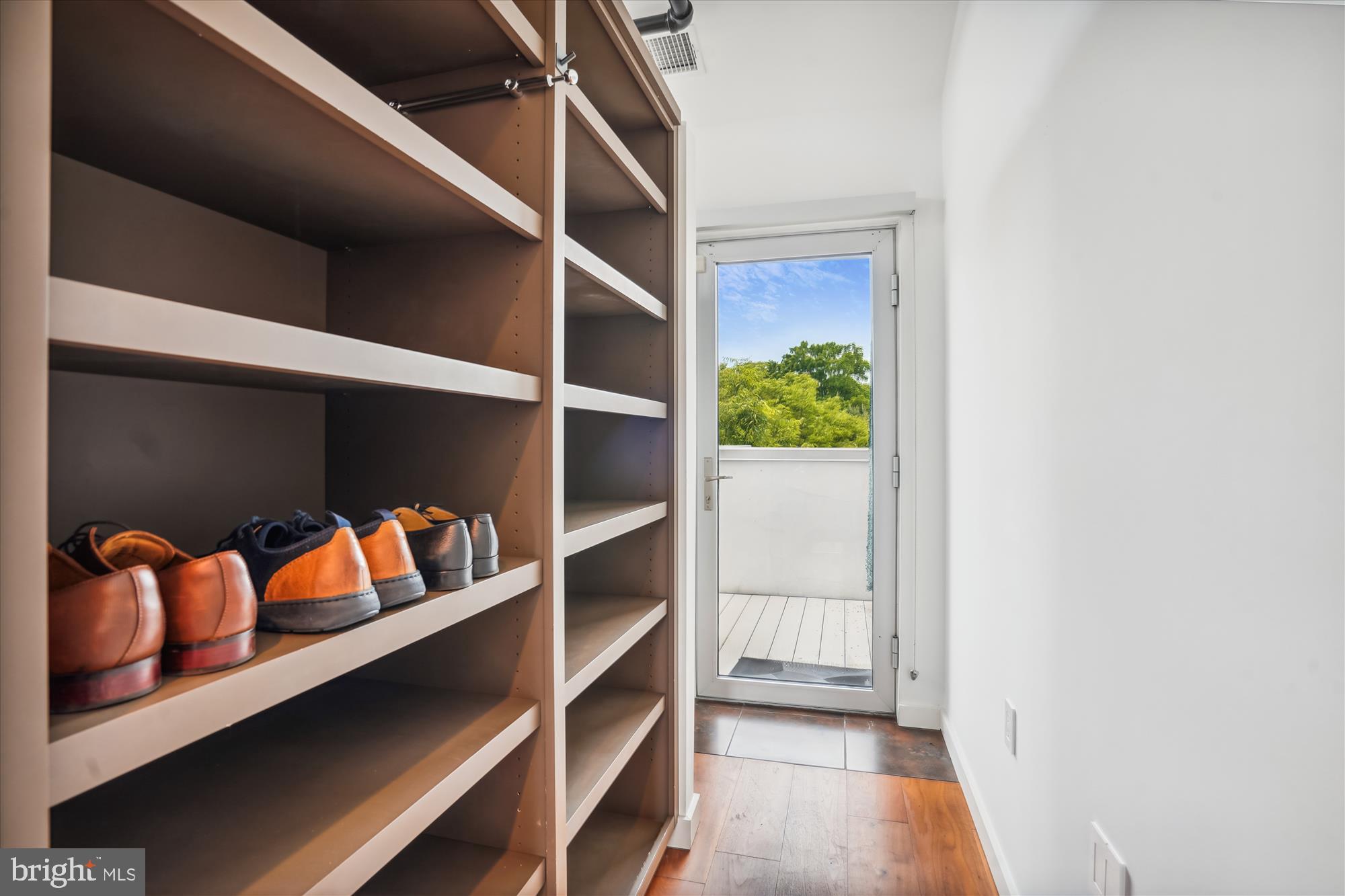 DEL RAY - Residential