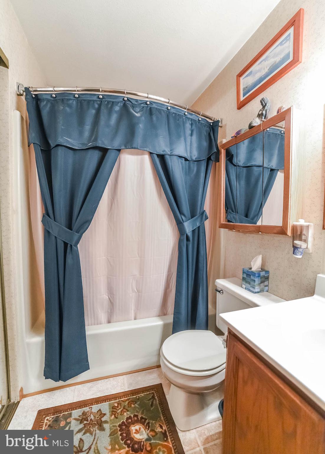 CEDAR COVE - Residential