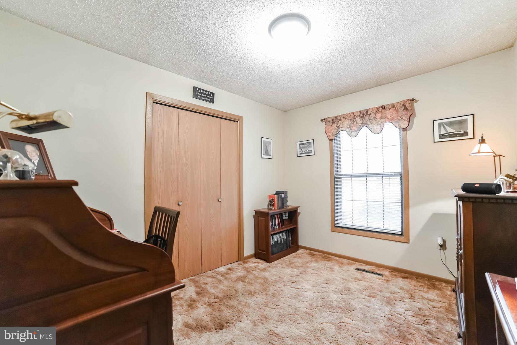 CEDAR COVE - Residential