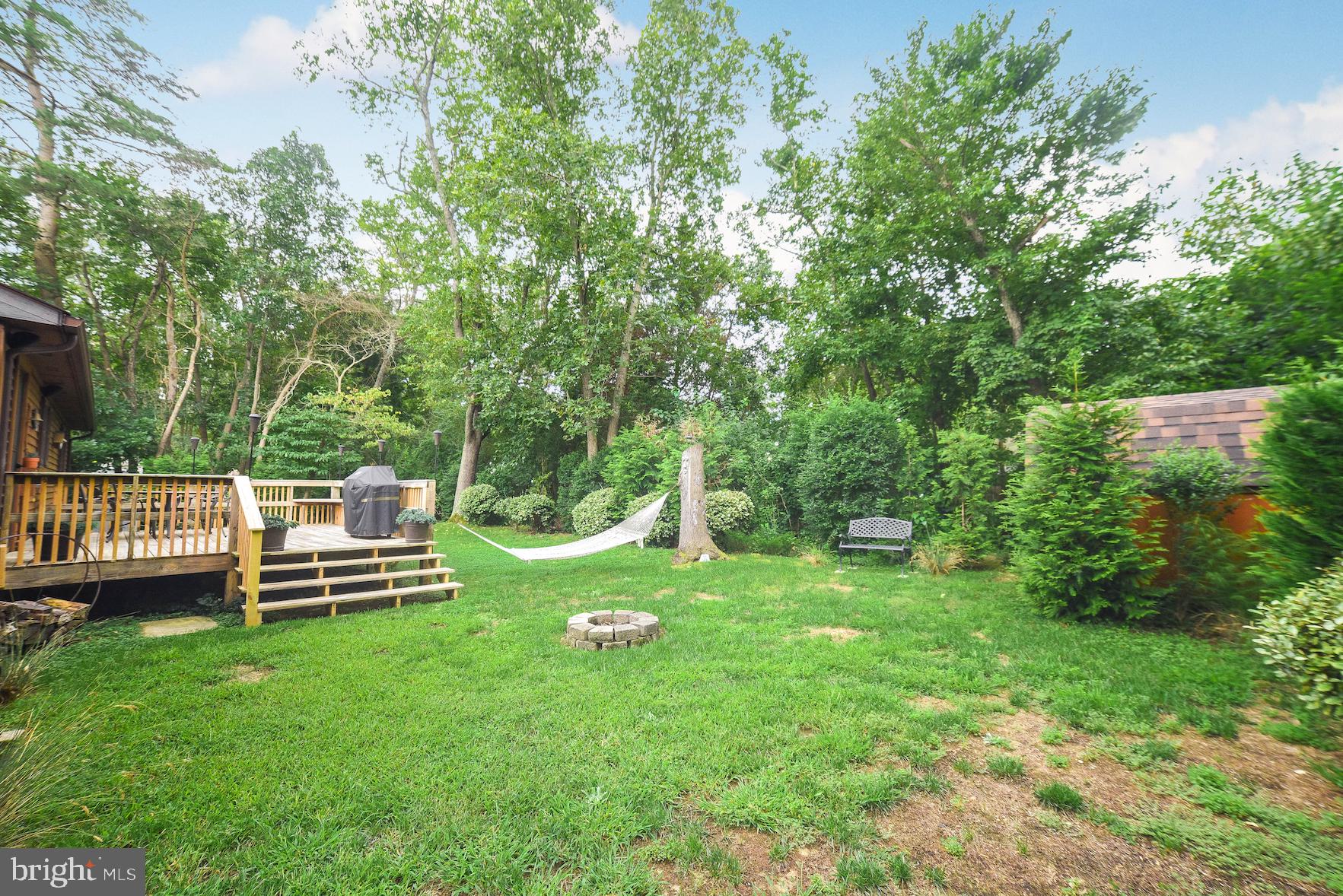 CEDAR COVE - Residential