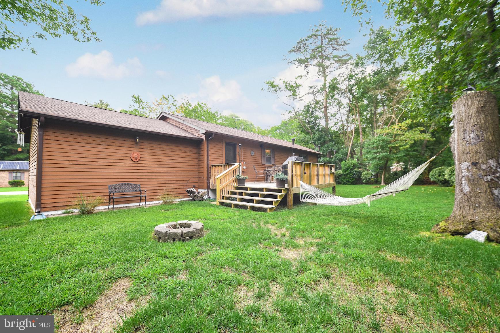 CEDAR COVE - Residential