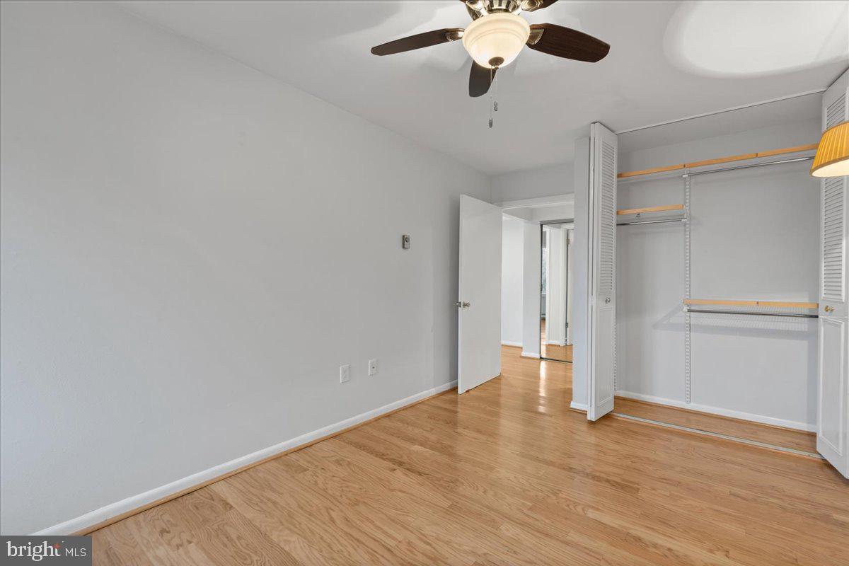 LEISURE WORLD - Residential