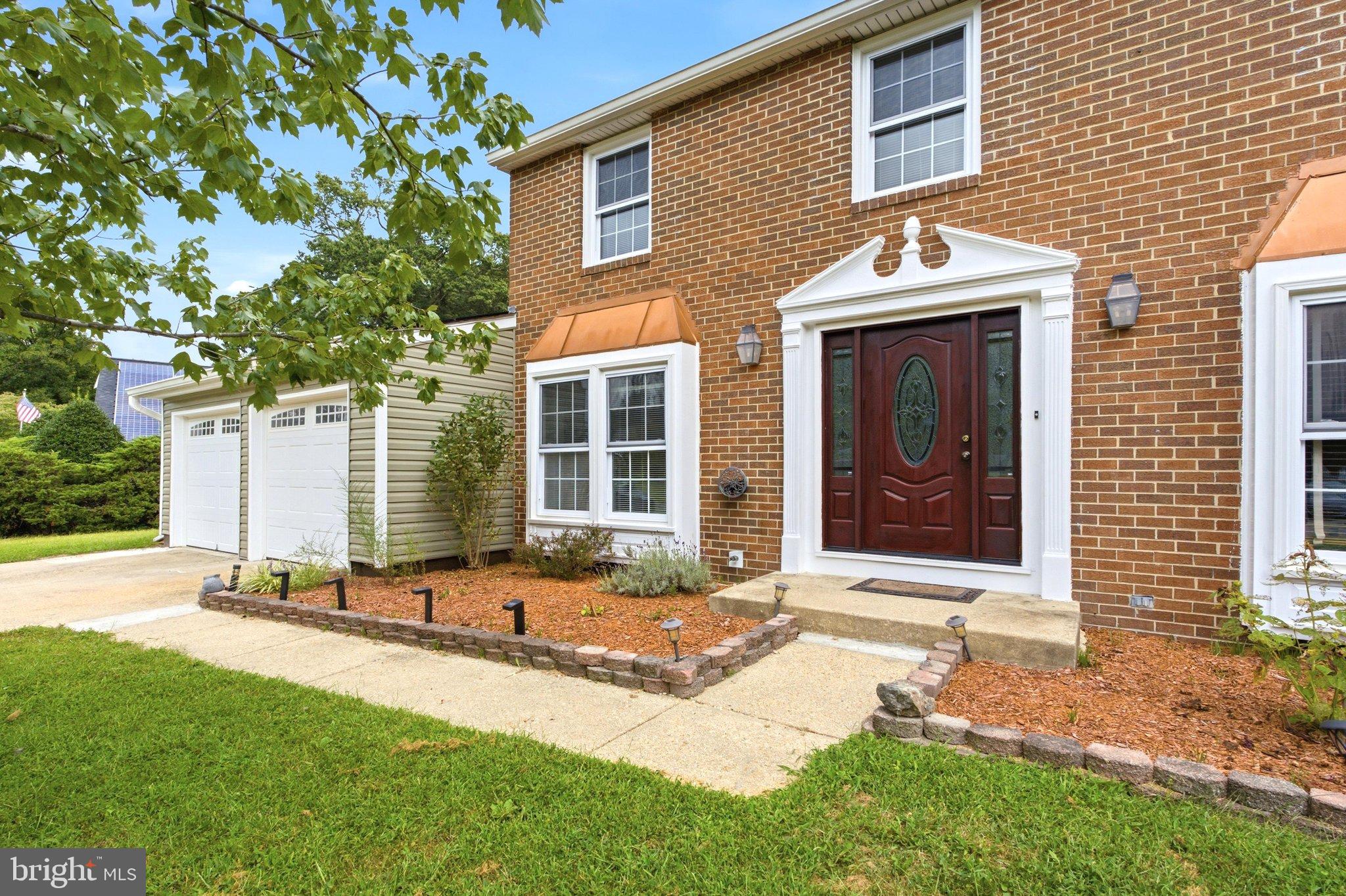3003 HICKORY VALLEY DRIVE