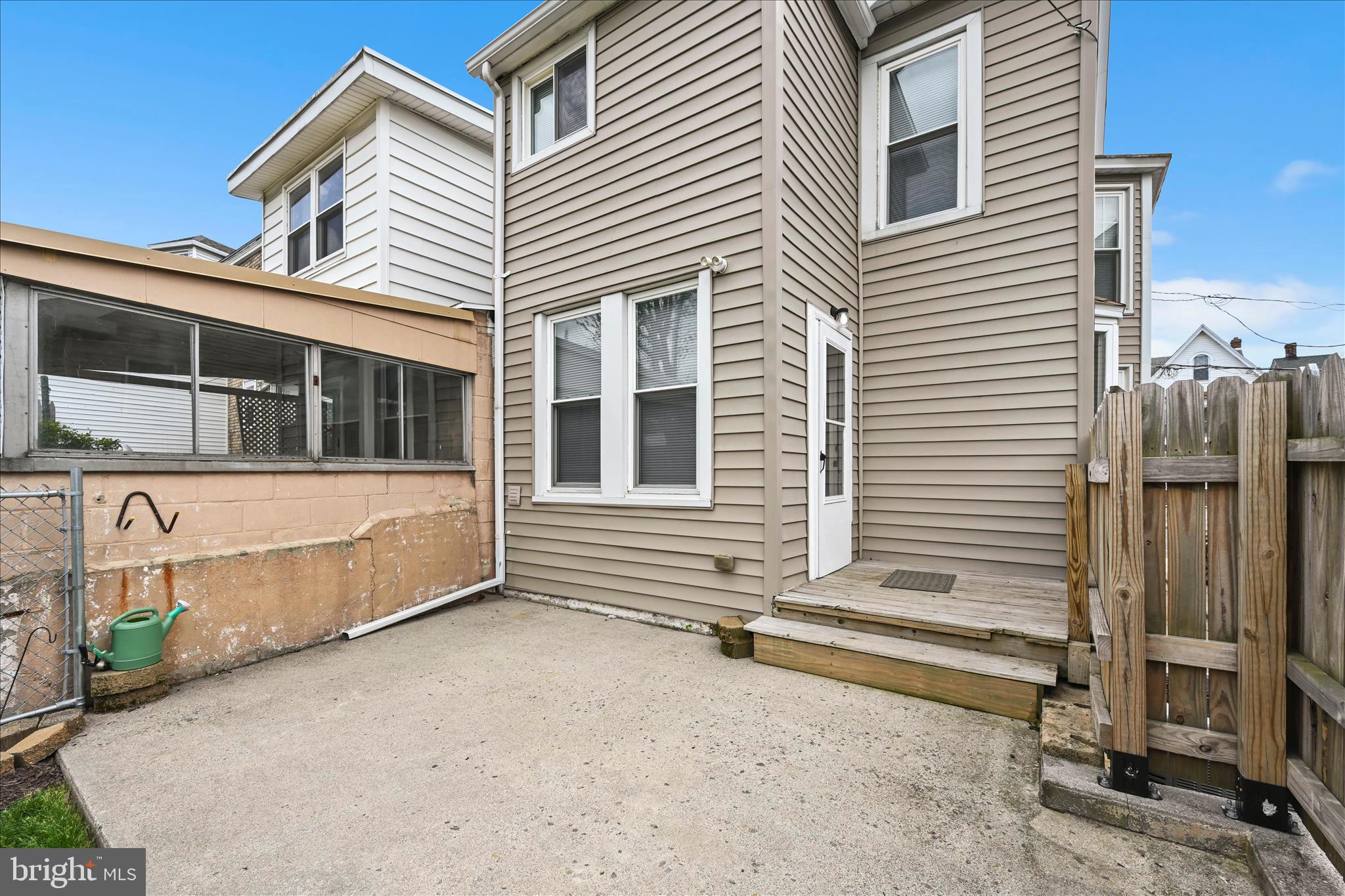 LANSFORD BOROUGH - Residential