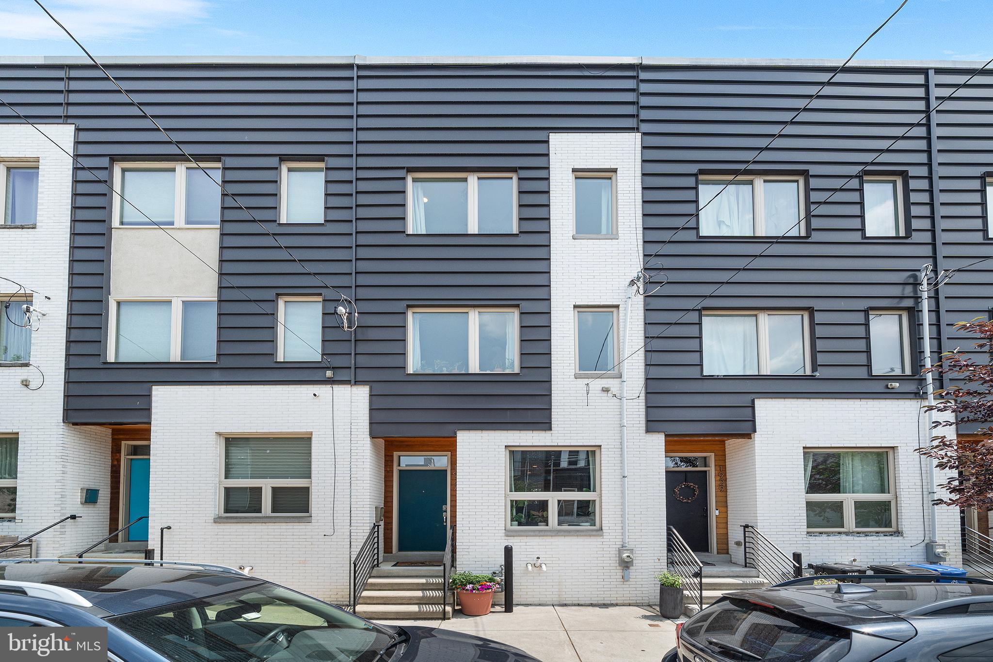 EAST KENSINGTON - Residential