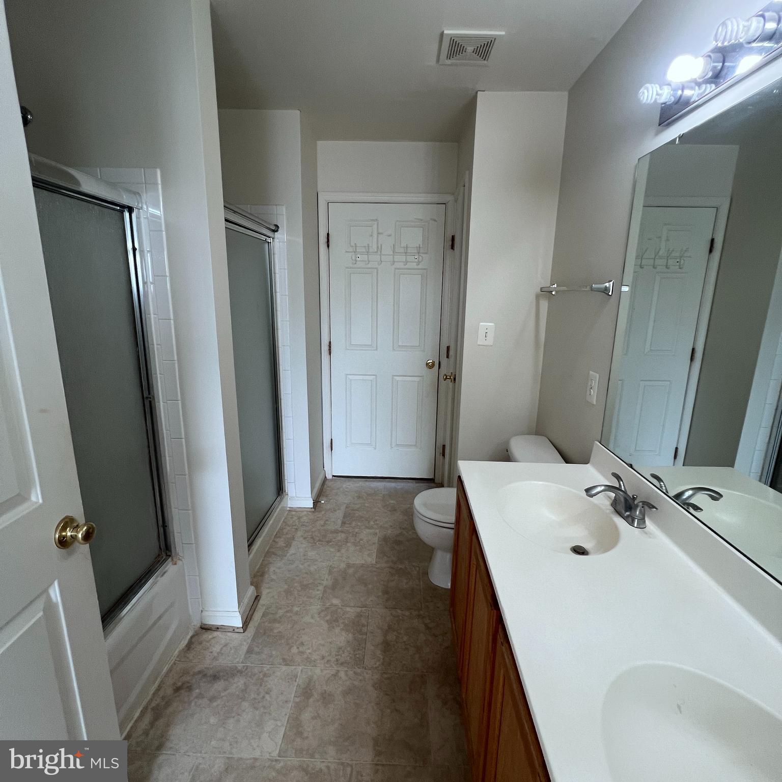 COMPTON VILLAGE - Residential Lease