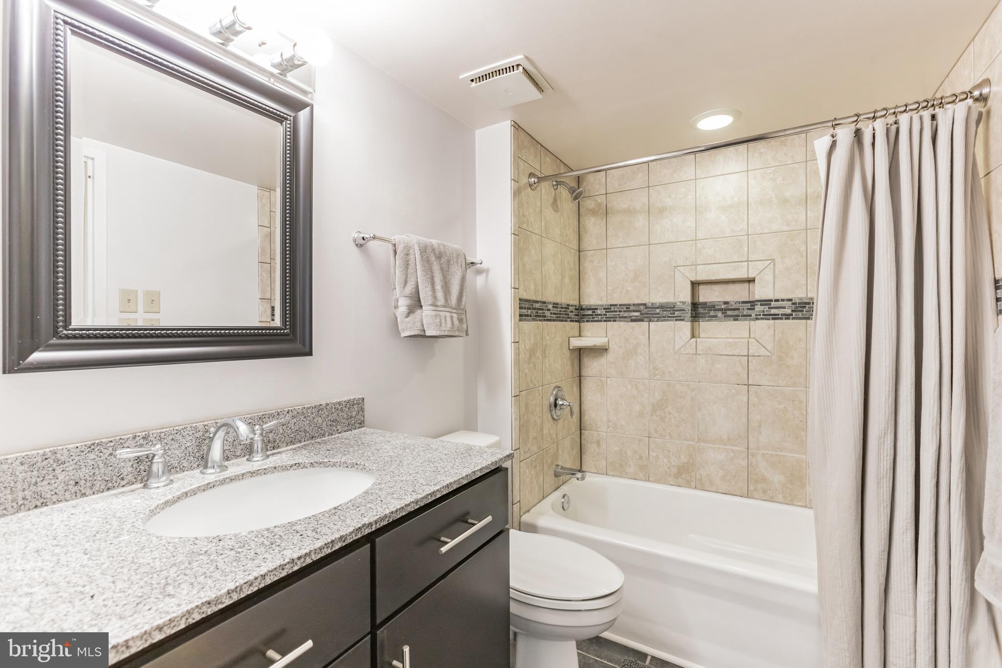 SENTINEL OF LANDMARK - Residential