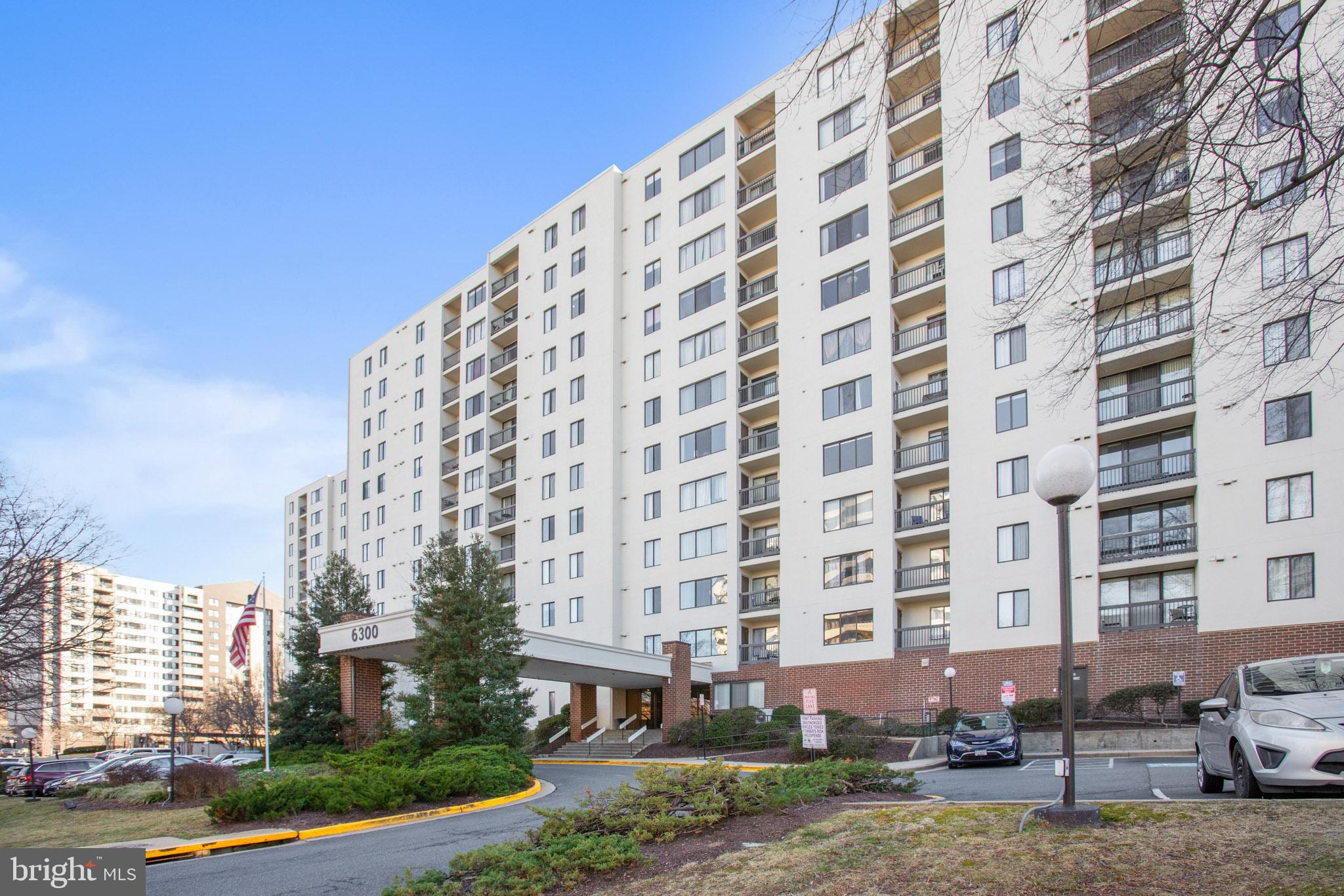 SENTINEL OF LANDMARK - Residential