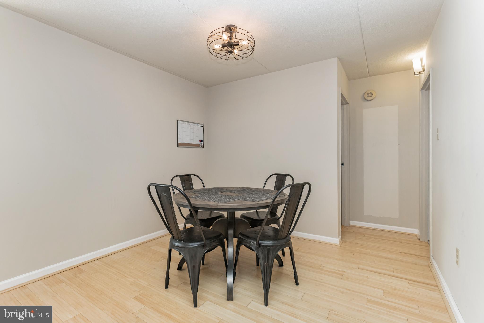 SENTINEL OF LANDMARK - Residential