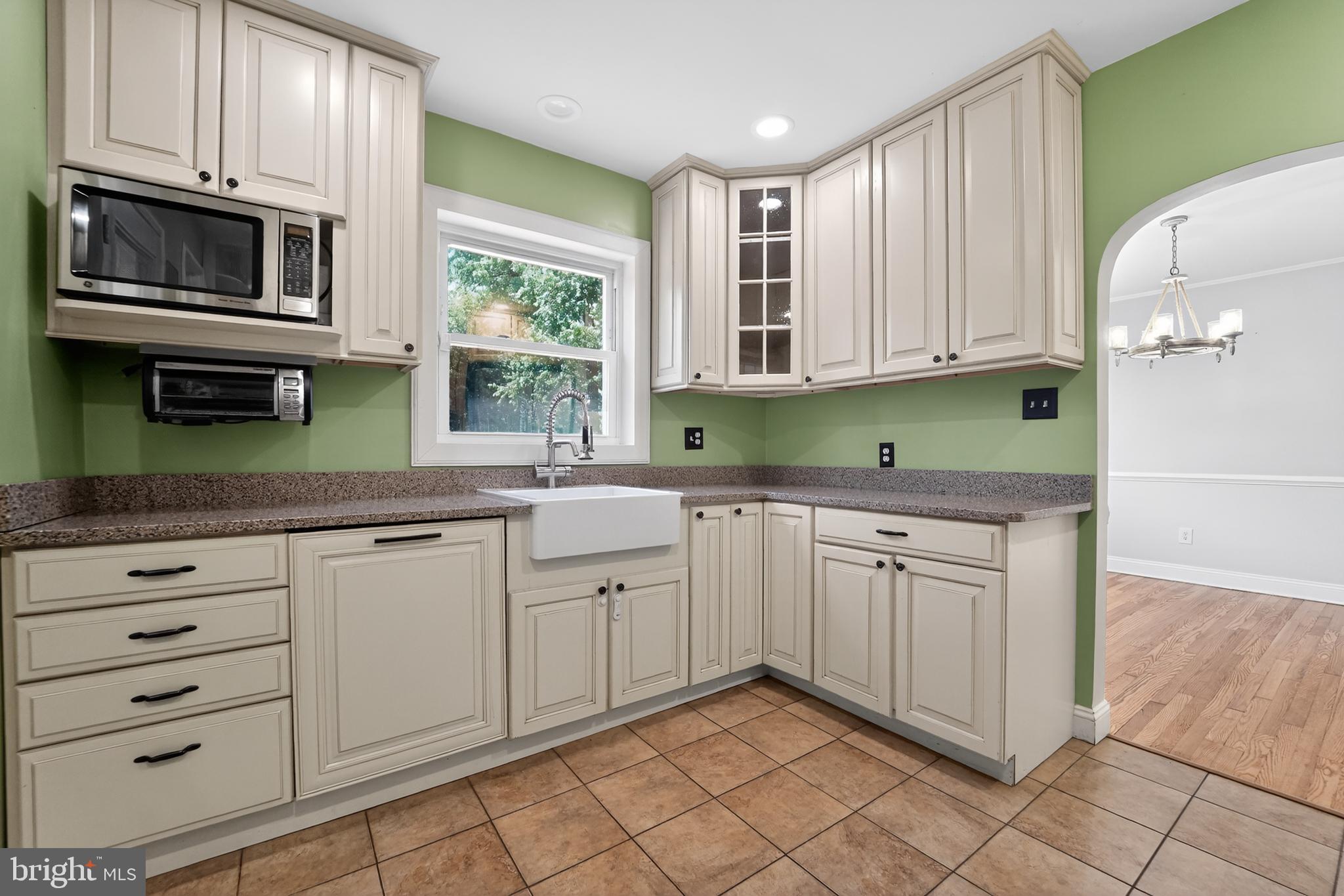 DARNALL MANOR - Residential