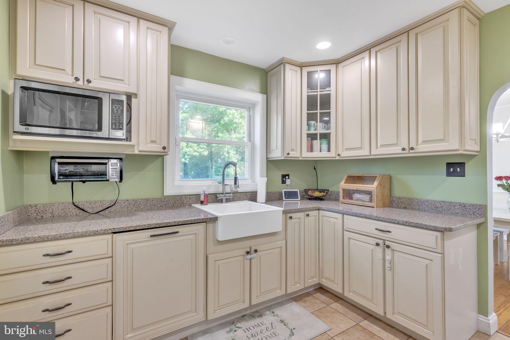 DARNALL MANOR - Residential