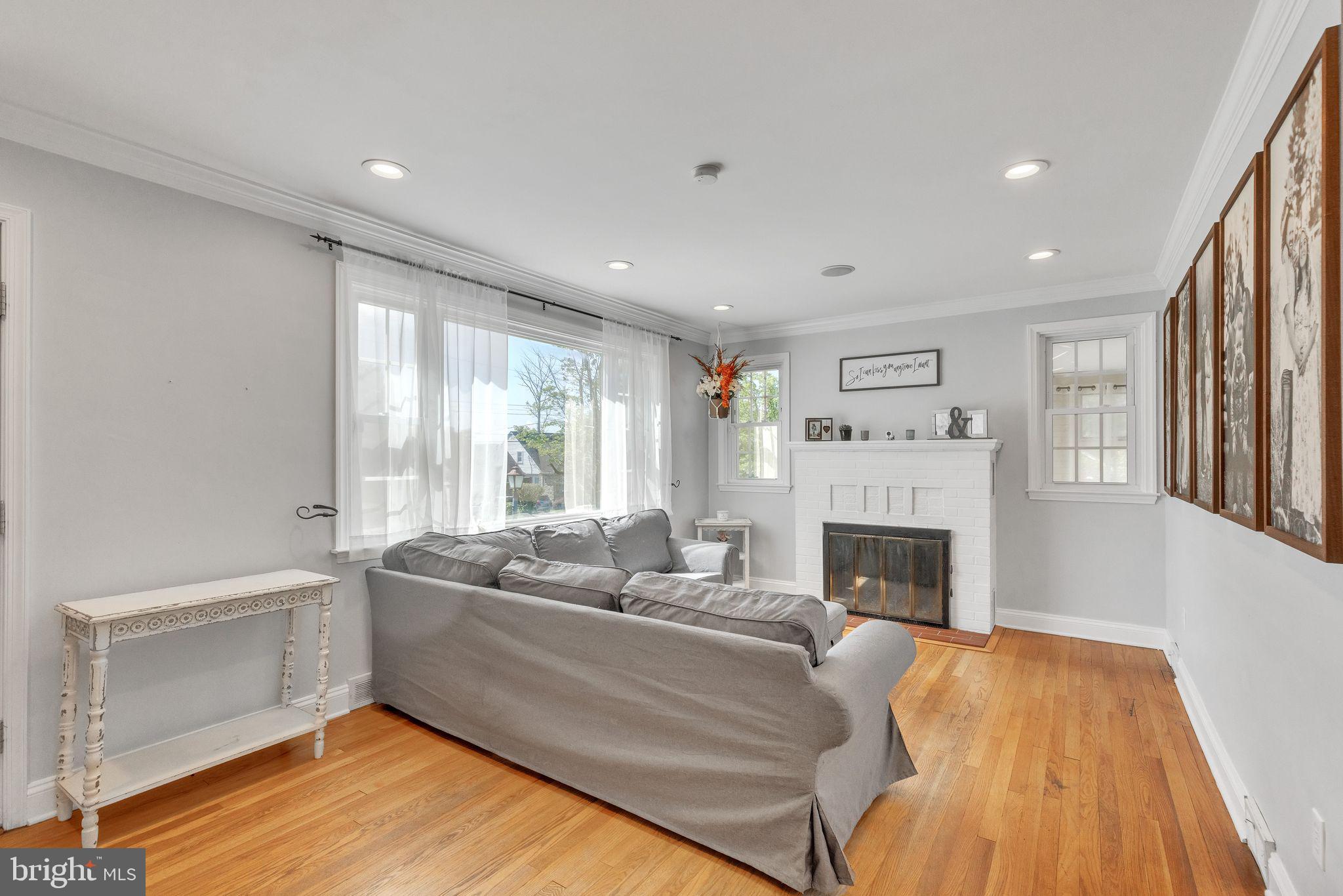 DARNALL MANOR - Residential